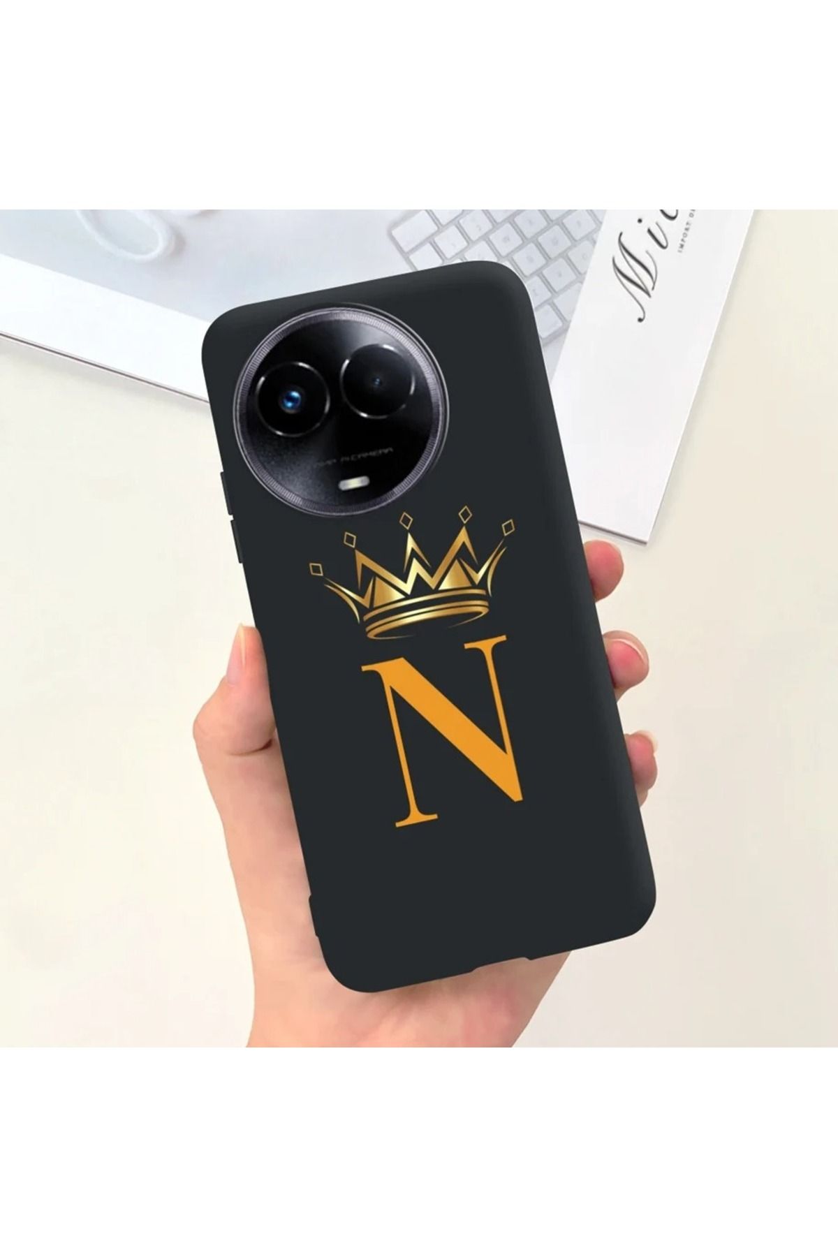Rotaks Realme 11 Uyumlu Harfli Taç Baskılı Kişiye Özel Silikon Telefon Kılıfı - N