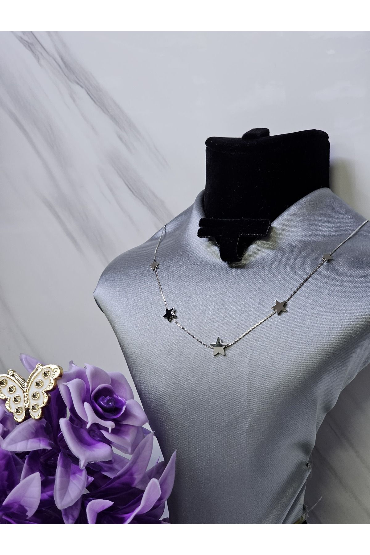 MODA Yıldız modelli şık görünümlü çelik kolye