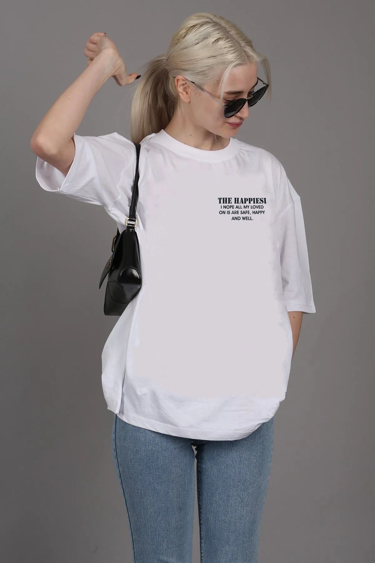 qavnas Unisex The Happiest Baskılı Rahat Kesim Beyaz T-Shirt
