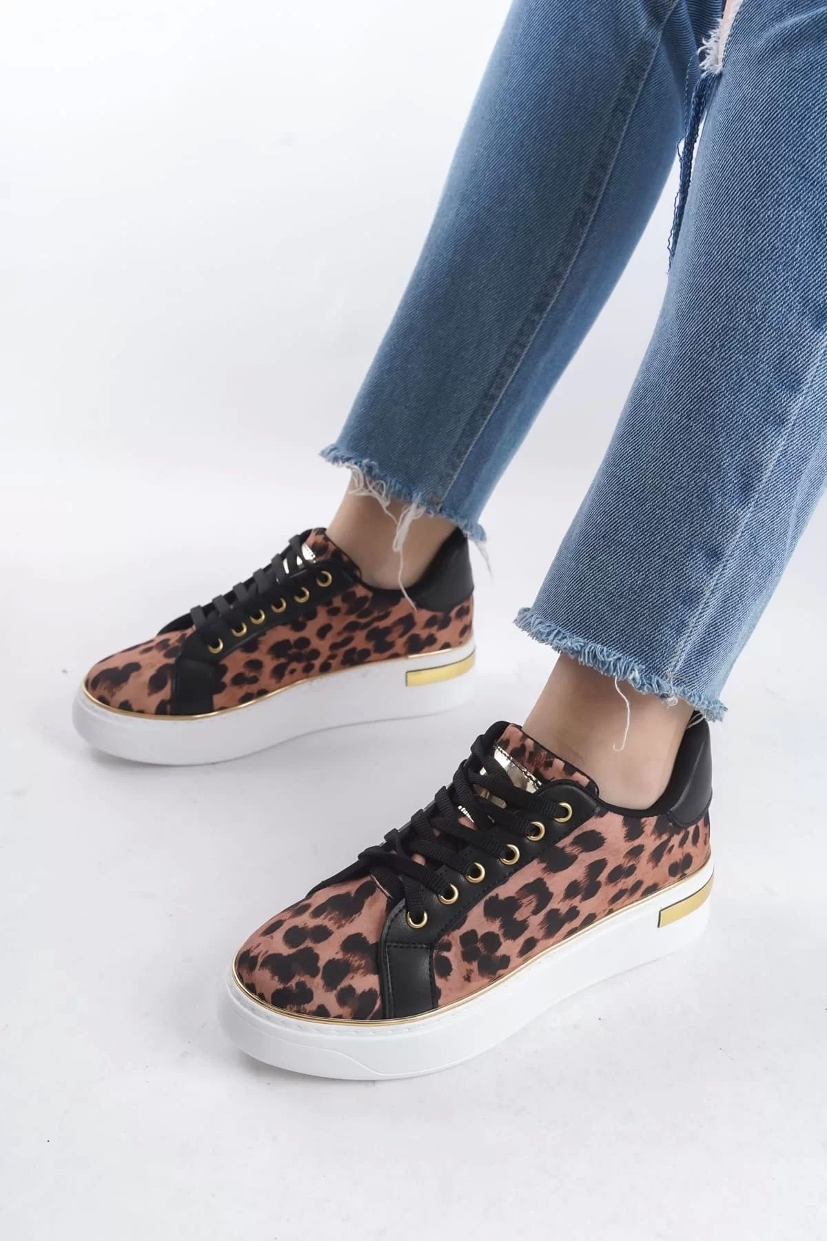 BİCANS MINA Bağcıklı Ortopedik Taban Leopar Desenli Kadın Sneaker Spor Ayakkabı BT - Kahverengi