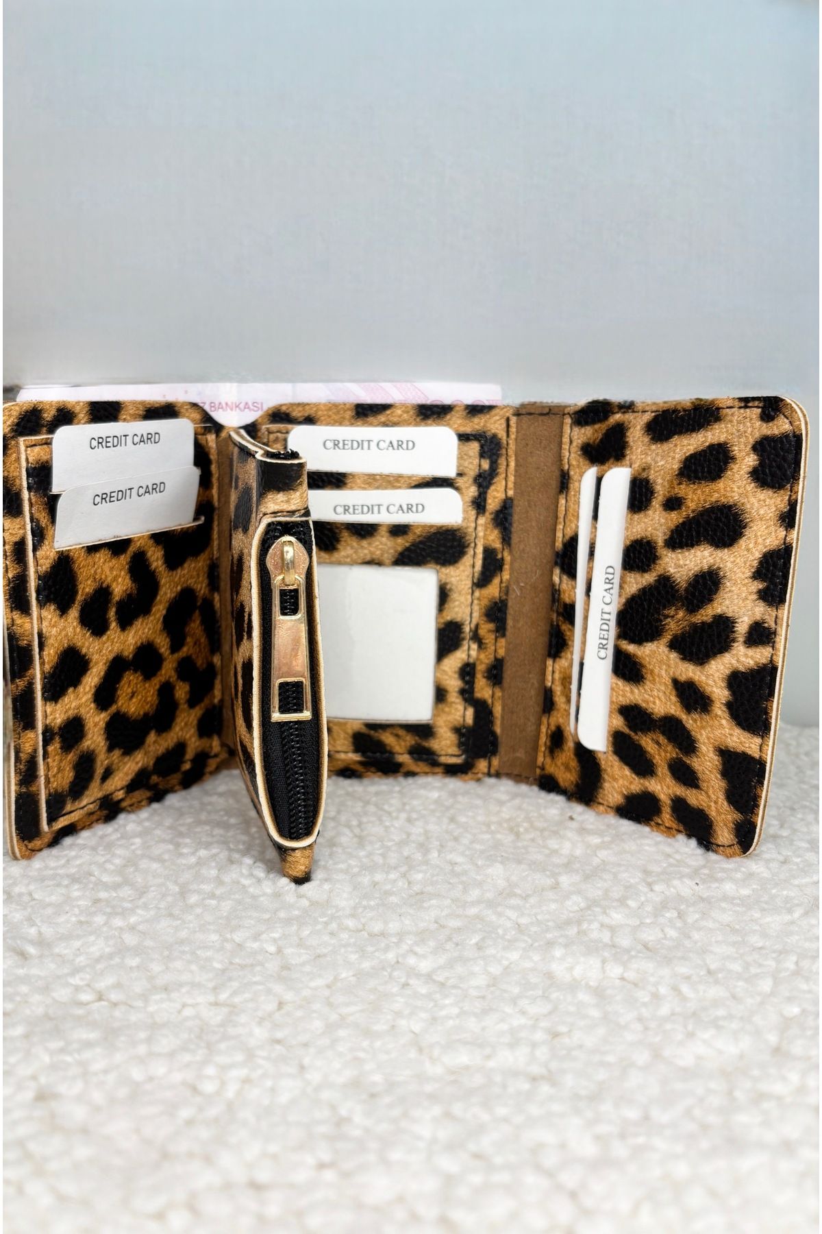 şeffafavm-Leather Leopard Print Wallet 3
