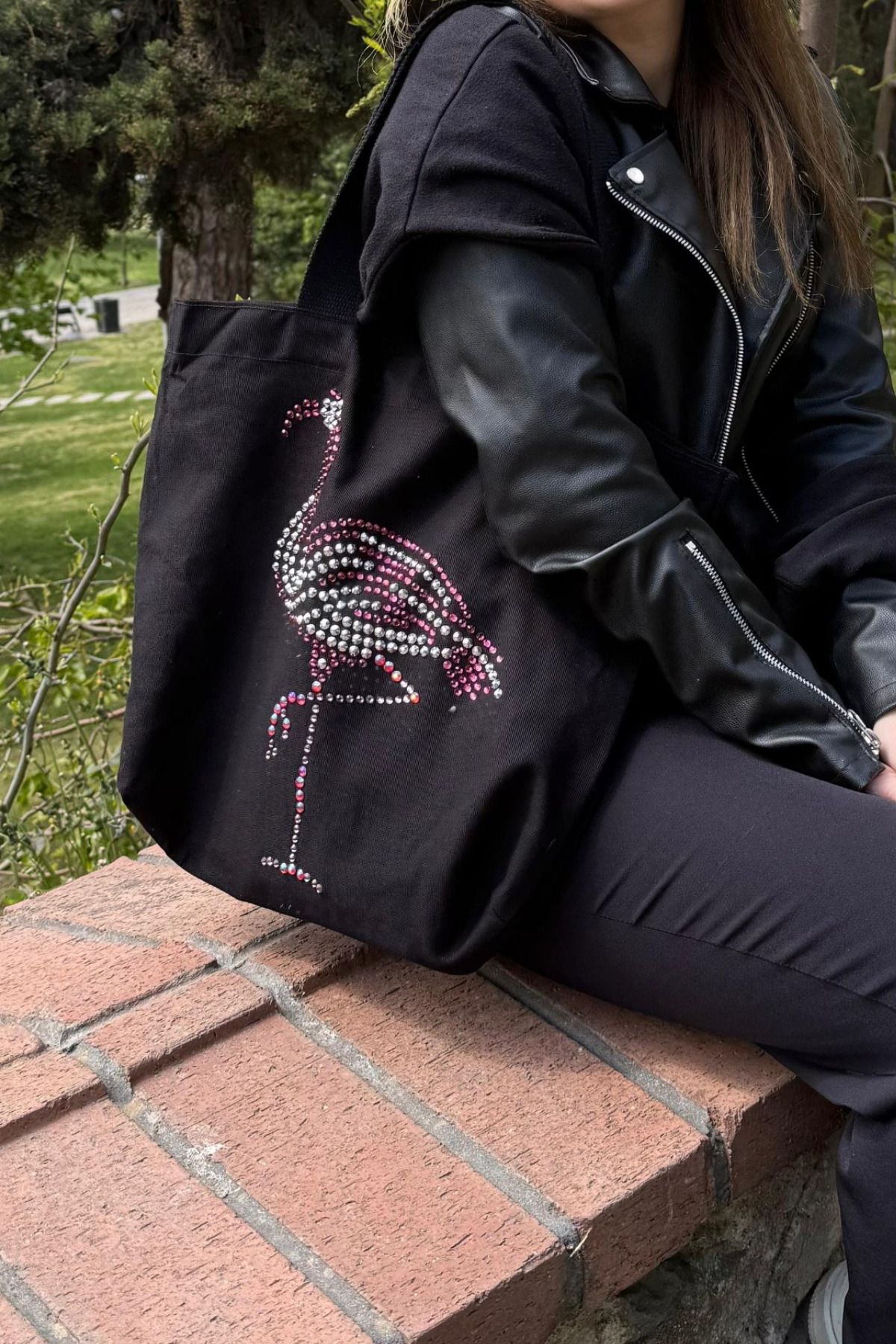 PIRILTISHOP Flamingo Büyük Taşlı Siyah Çanta