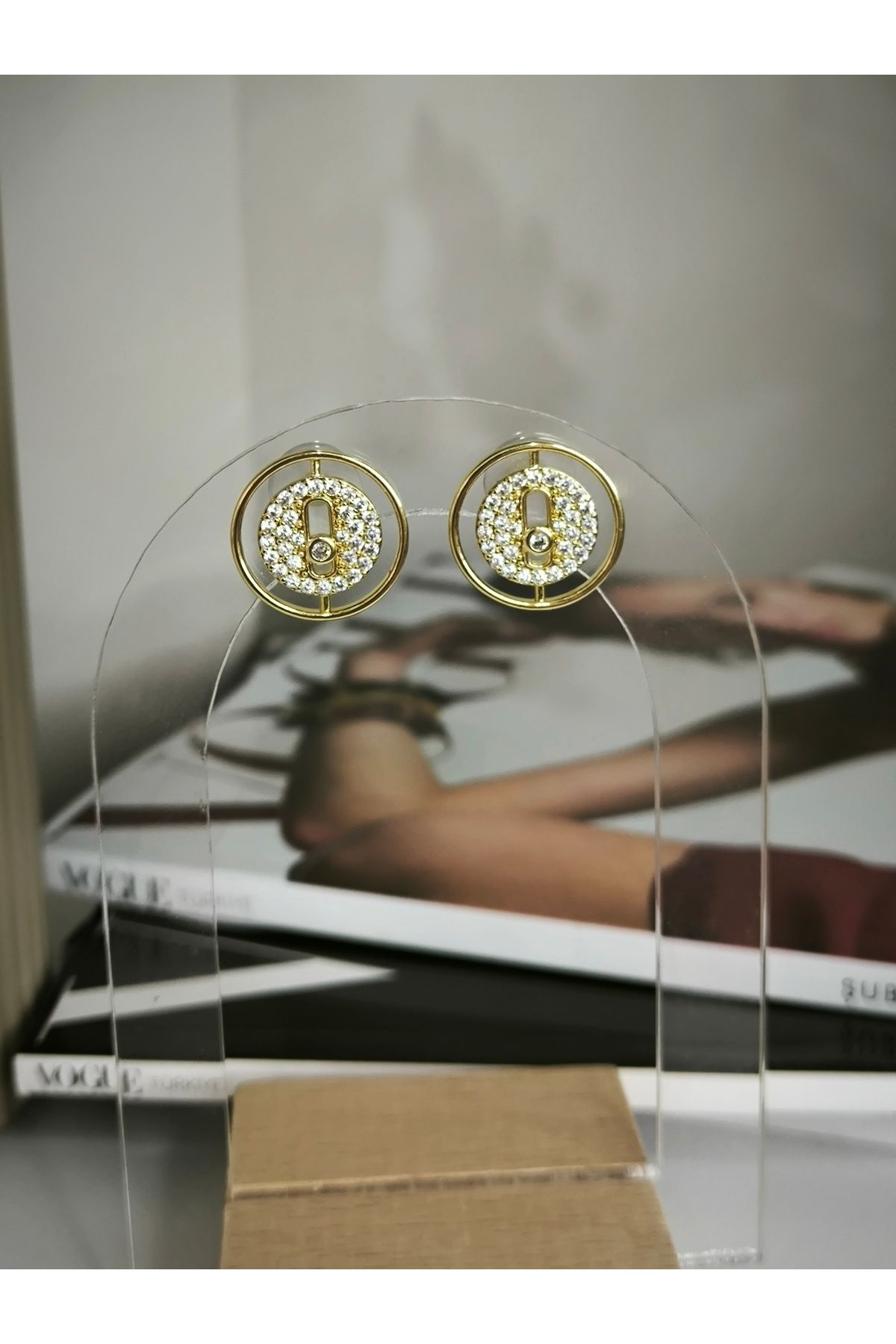 Damlanın Dolabı Özel Tasarım Zirkon Gold Küpe