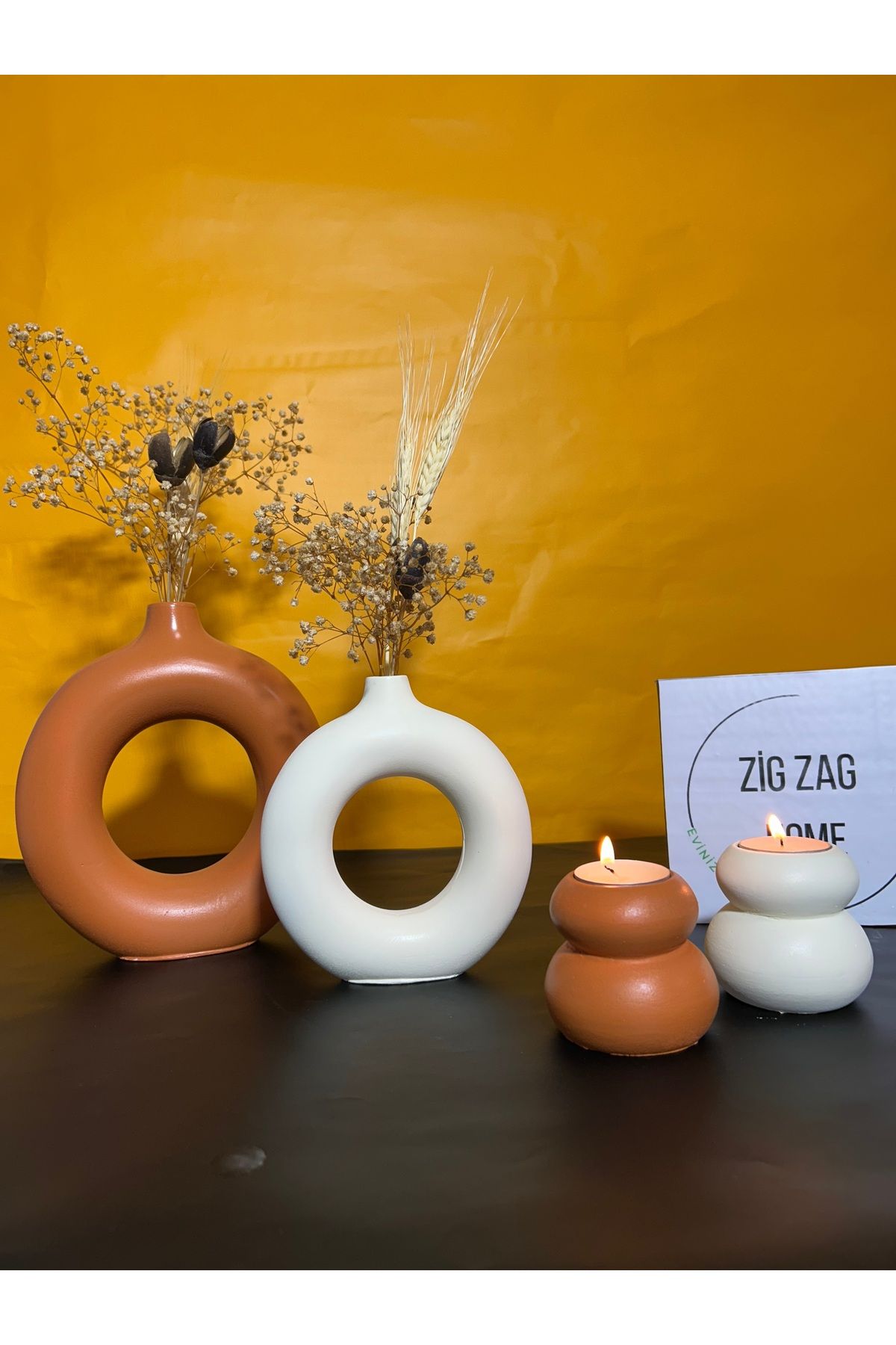 Zigzag Home Dekoratif 2 ‘Li Halka Vazo ve 2 Li Mumluk 4 Parça Turuncu Bej Takım Set Bohem