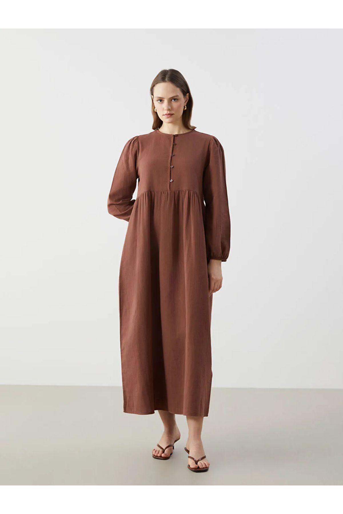 LC Waikiki LCW Modest Kahverengi Bisiklet Yaka Kadın Elbise