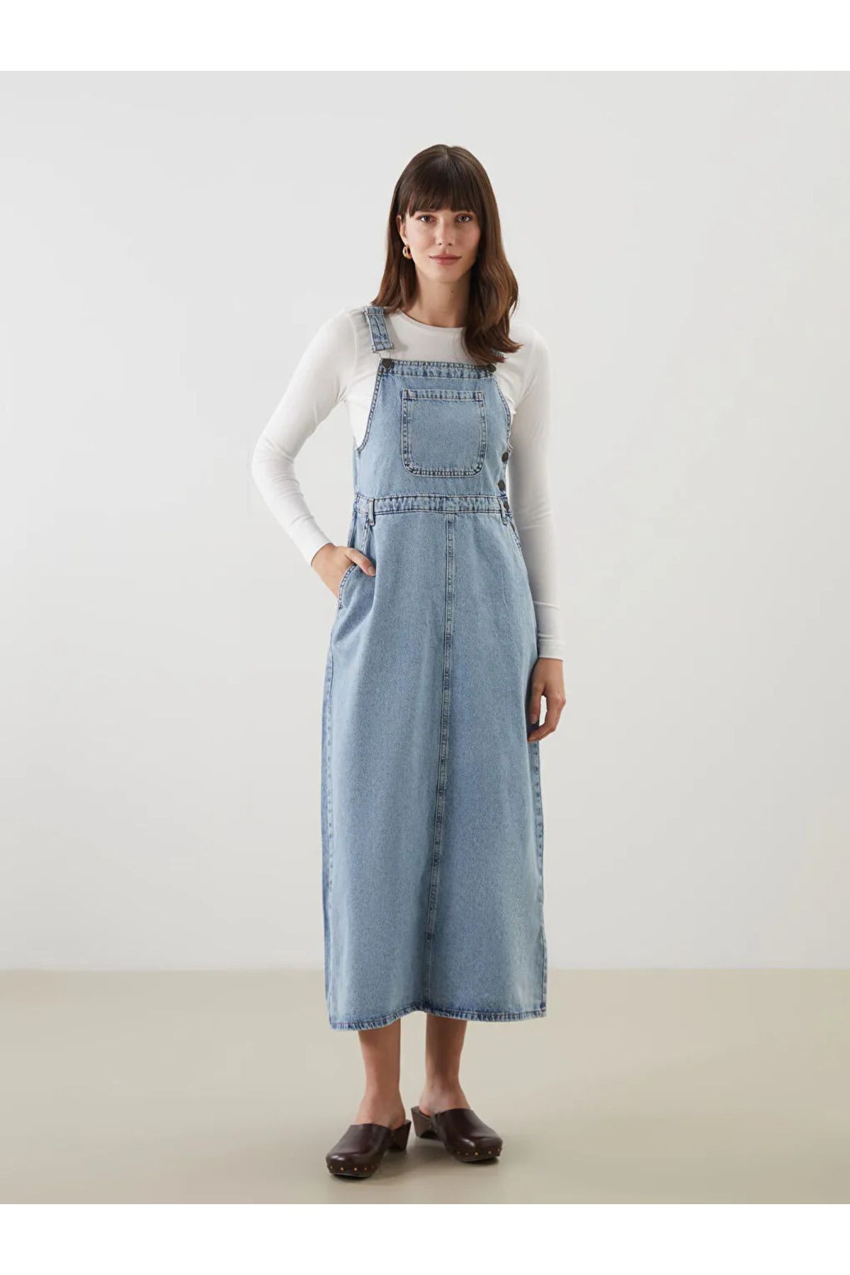 LC Waikiki LCW Modest Indigo Kare Yaka Düz Askılı Kadın Jean Salopet Elbise