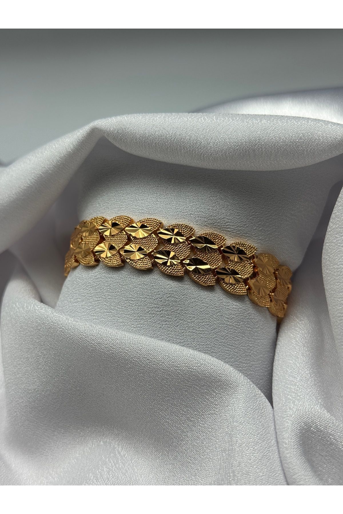 HADRA ACCESSORİES 22K Ayar Rengi Sarı Altın Kaplama Kanat Model Bileklik