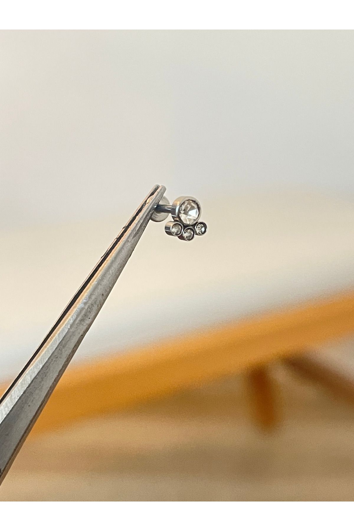 Rupen Kraft 316 L Cerrahi Çelik Zirkon Taşlı Conch Kıkırdak Dudak Helix Tragus Piercingi