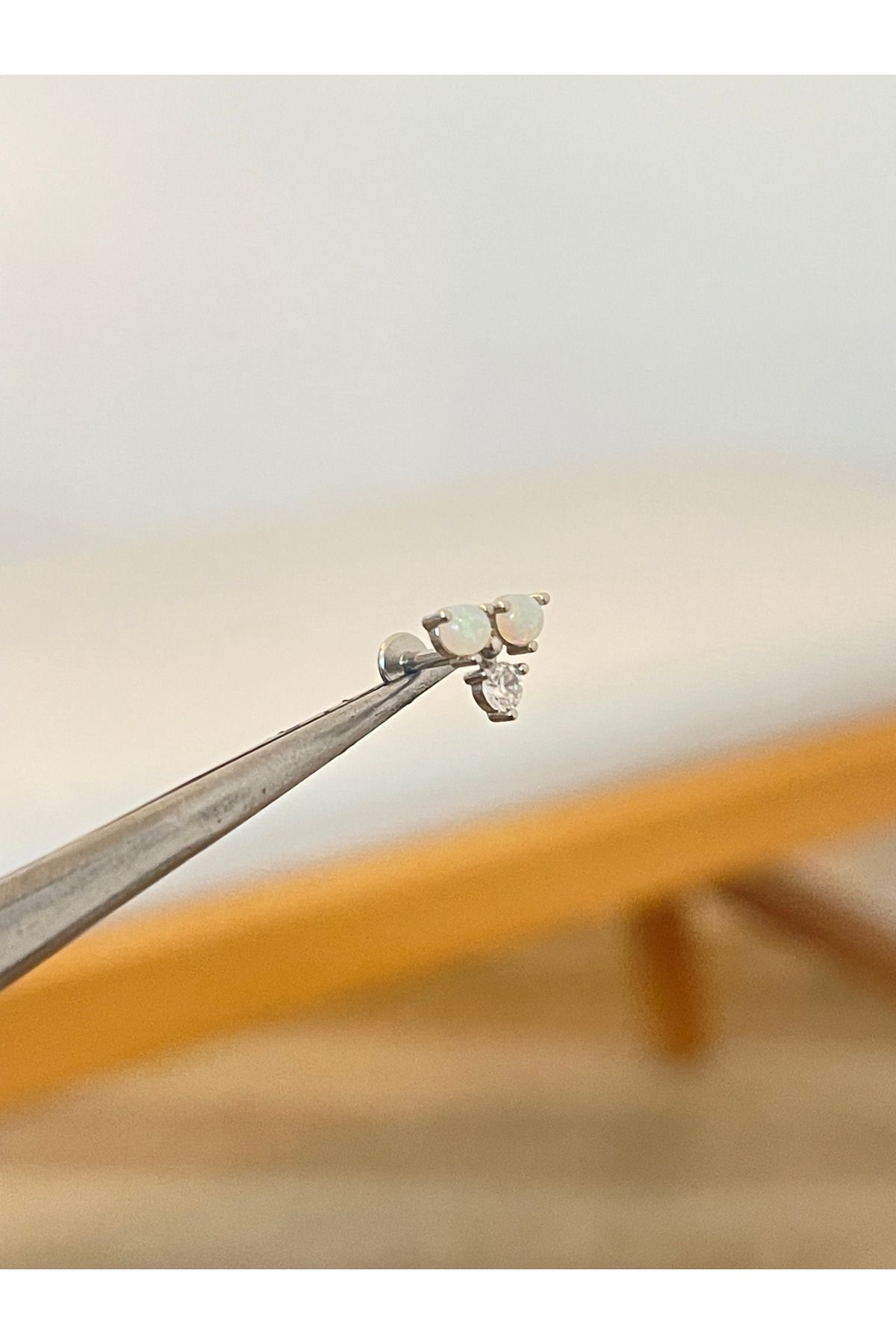 Rupen Kraft 316 L Cerrahi Çelik Opal ve Zirkon Taşlı Helix Kıkırdak Dudak Piercingi Conch