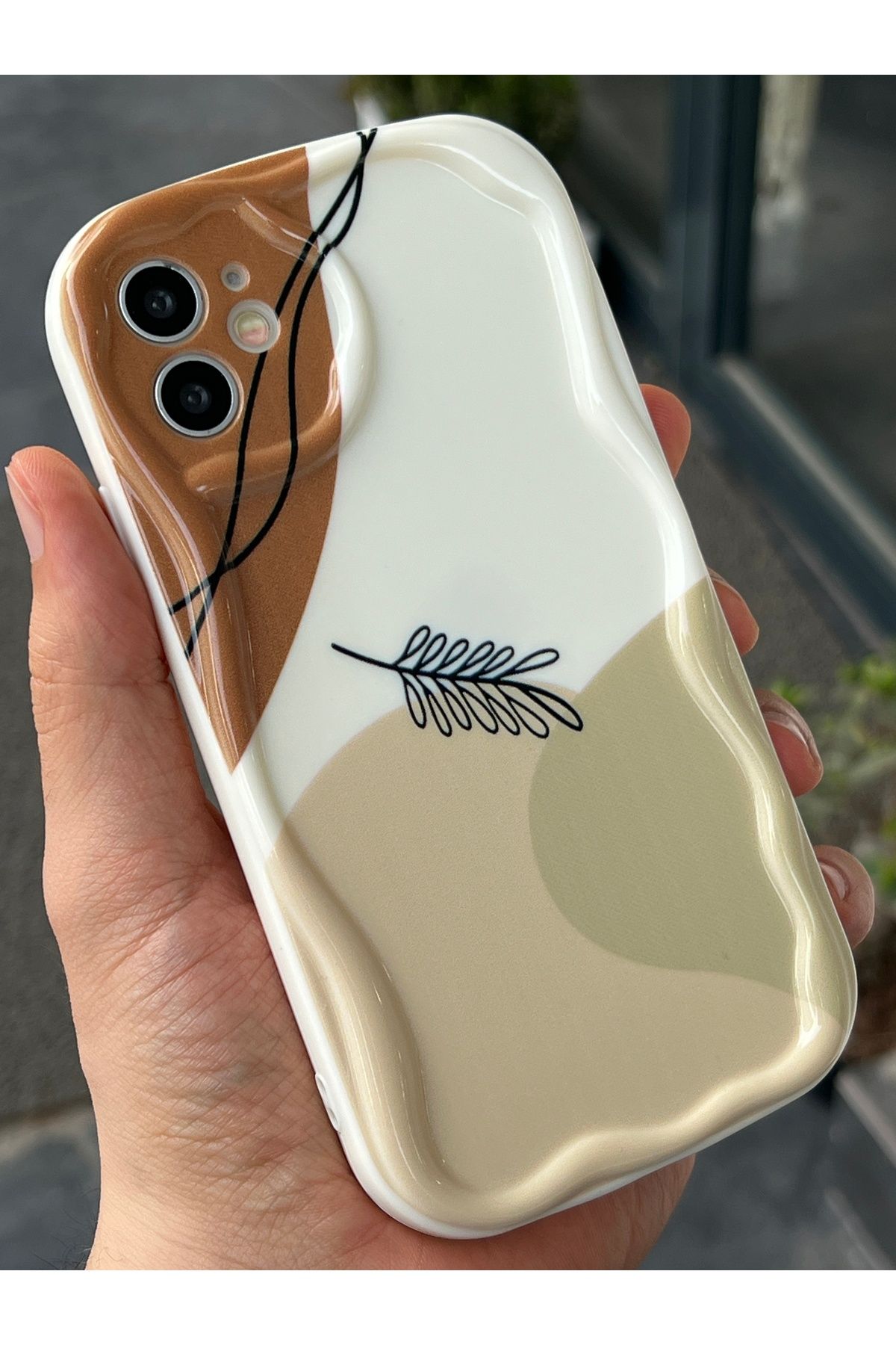 EDELFU iPhone 11 için Desenli Yanları Dalgalı Silikon Kapak Koruyucu ve Darbeye Dayanıklı Kılıf