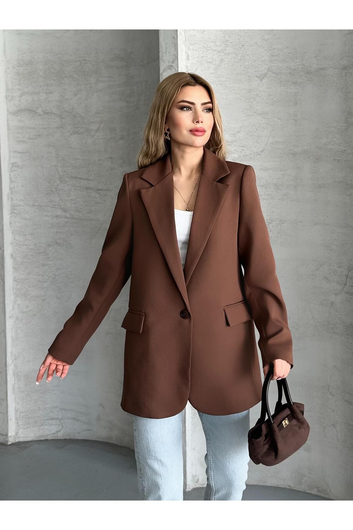 FERZOLAİO Çizgili Astarlı Kahverengi Blazer Ceket