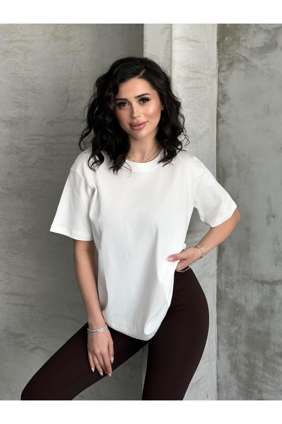 FERZOLAİO Dutti Unisex Beyaz T-Shirt