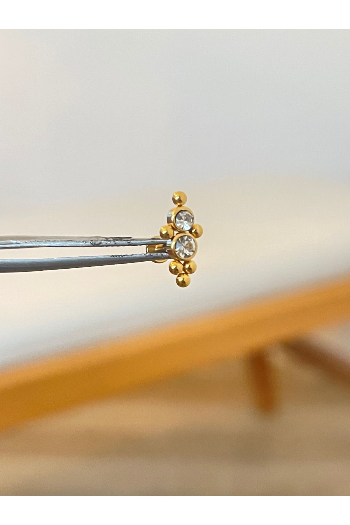 Rupen Kraft 316 L Cerrahi Çeli Zirkon Taşlı Gold Tragus Helix Kıkırdak Dudak Piercingi Conch