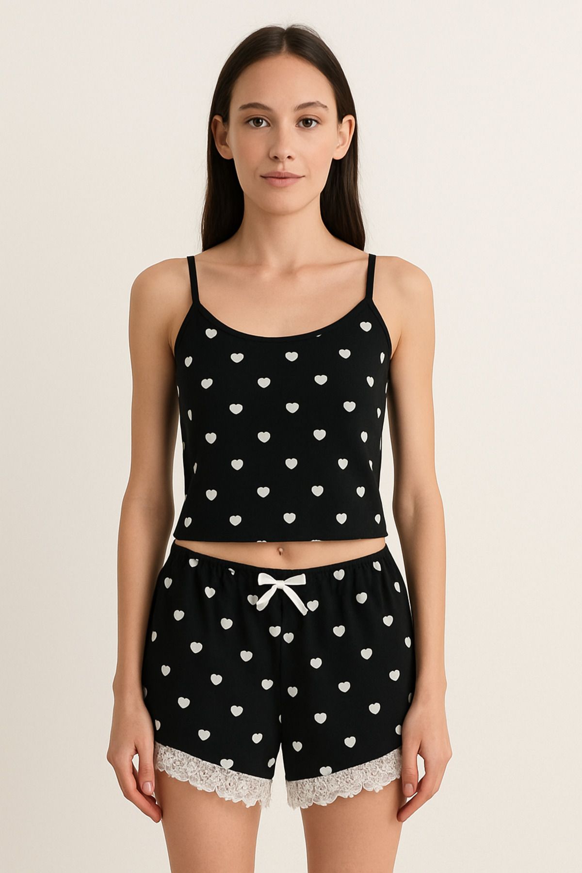 KYE WEAR Kadın Askılı Kalp Desenli Şortlu Yazlık Pijama Takımı