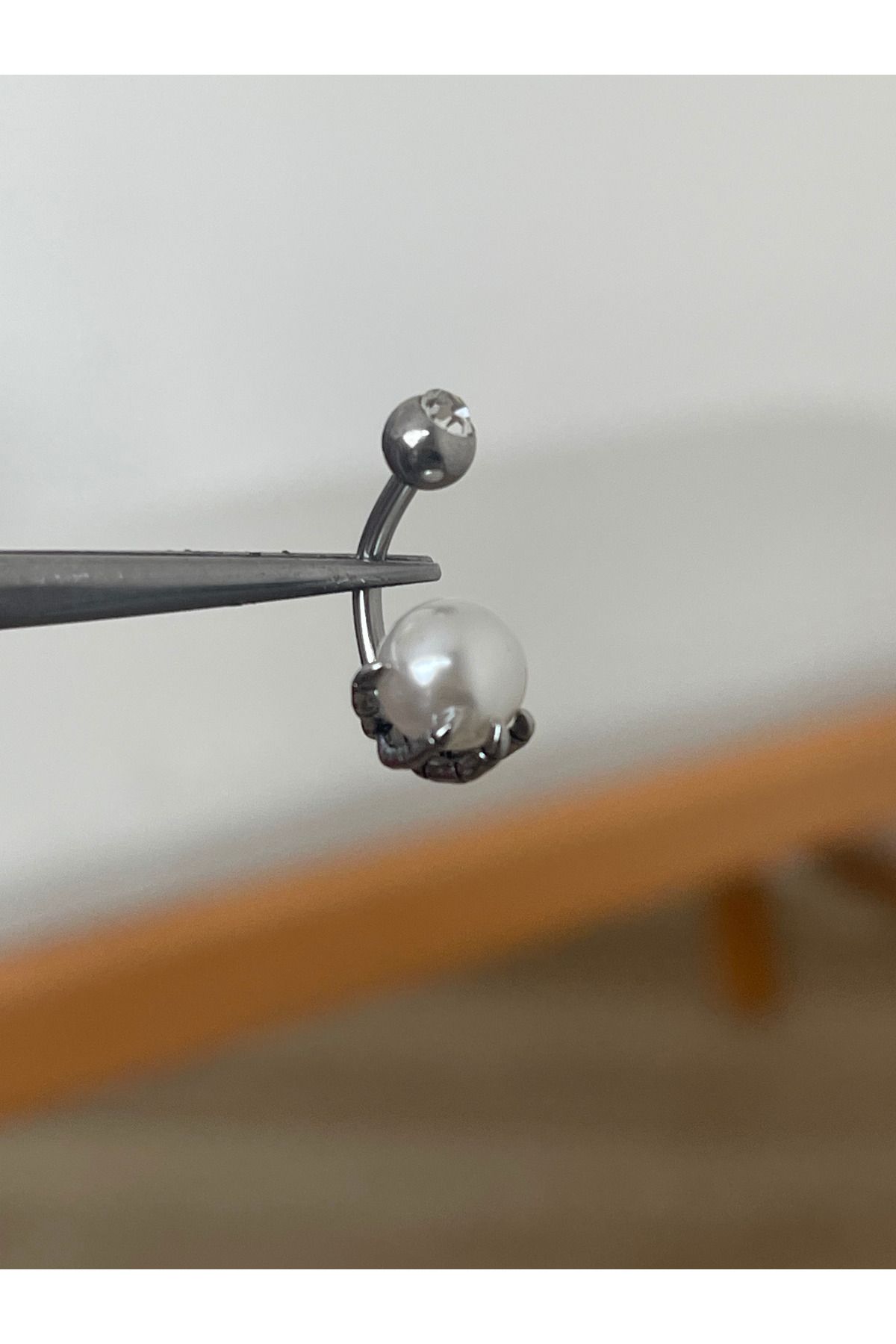 Rupen Kraft 316 L Cerrahi Çelik Pençe Modeli Detaylı İncili Zirkon Taşlı Göbek Piercingi