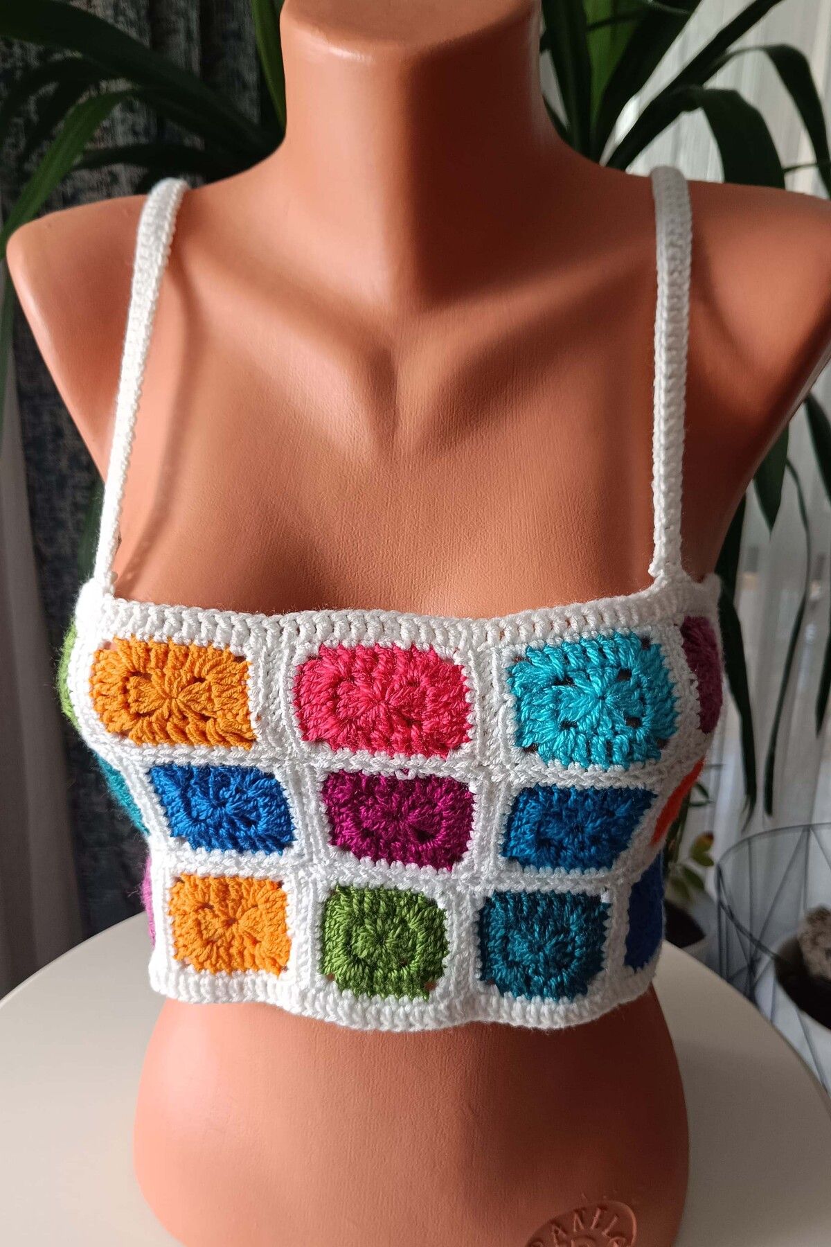 Dilek Yıldırım Organik el örgüsü özel tasarım crop büstiyer