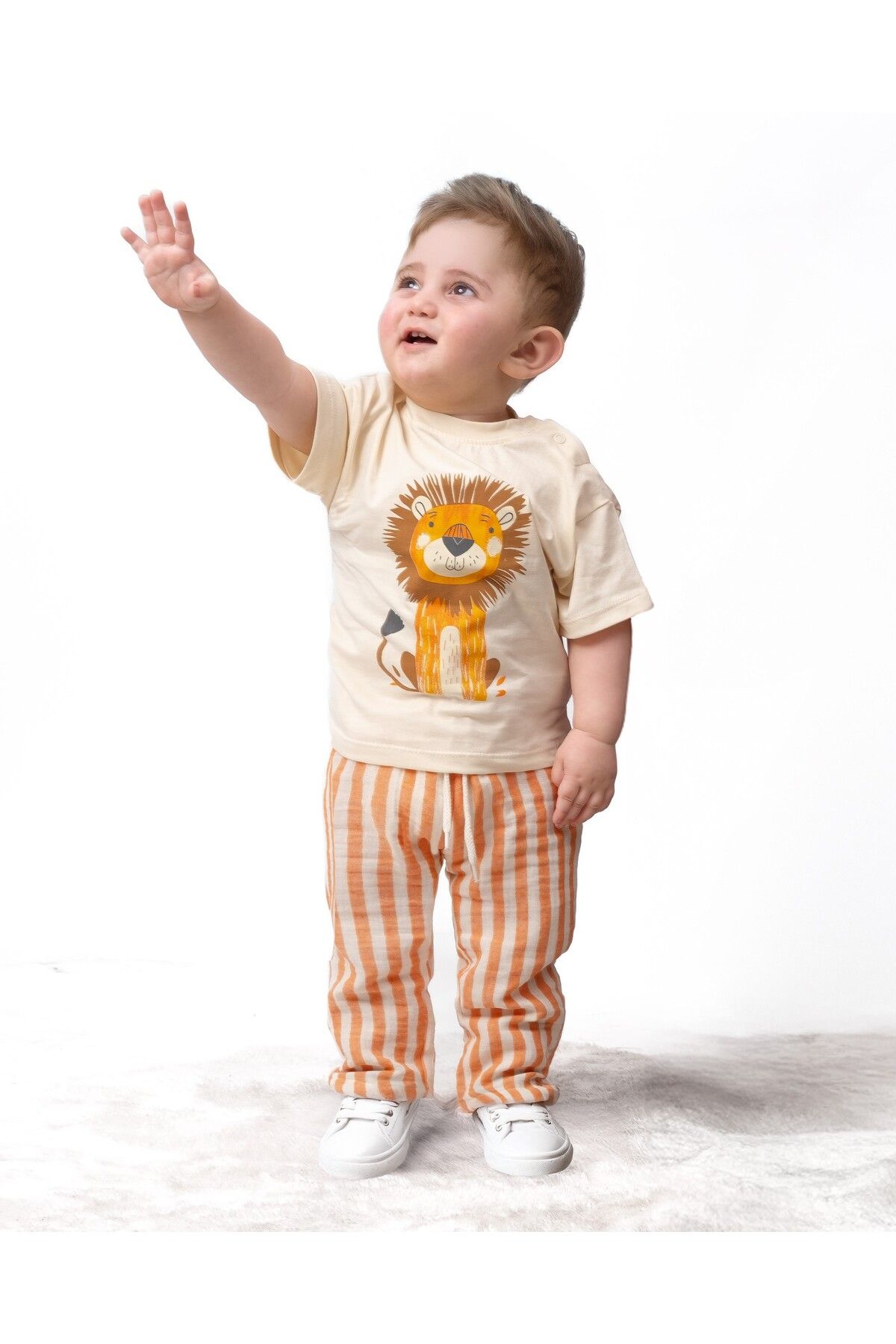 Lino Baby Aslan Baskılı Çizgili Müslin Pantolonlu 6-24 Ay Kısa Kollu Yazlık Erkek Bebek Takım