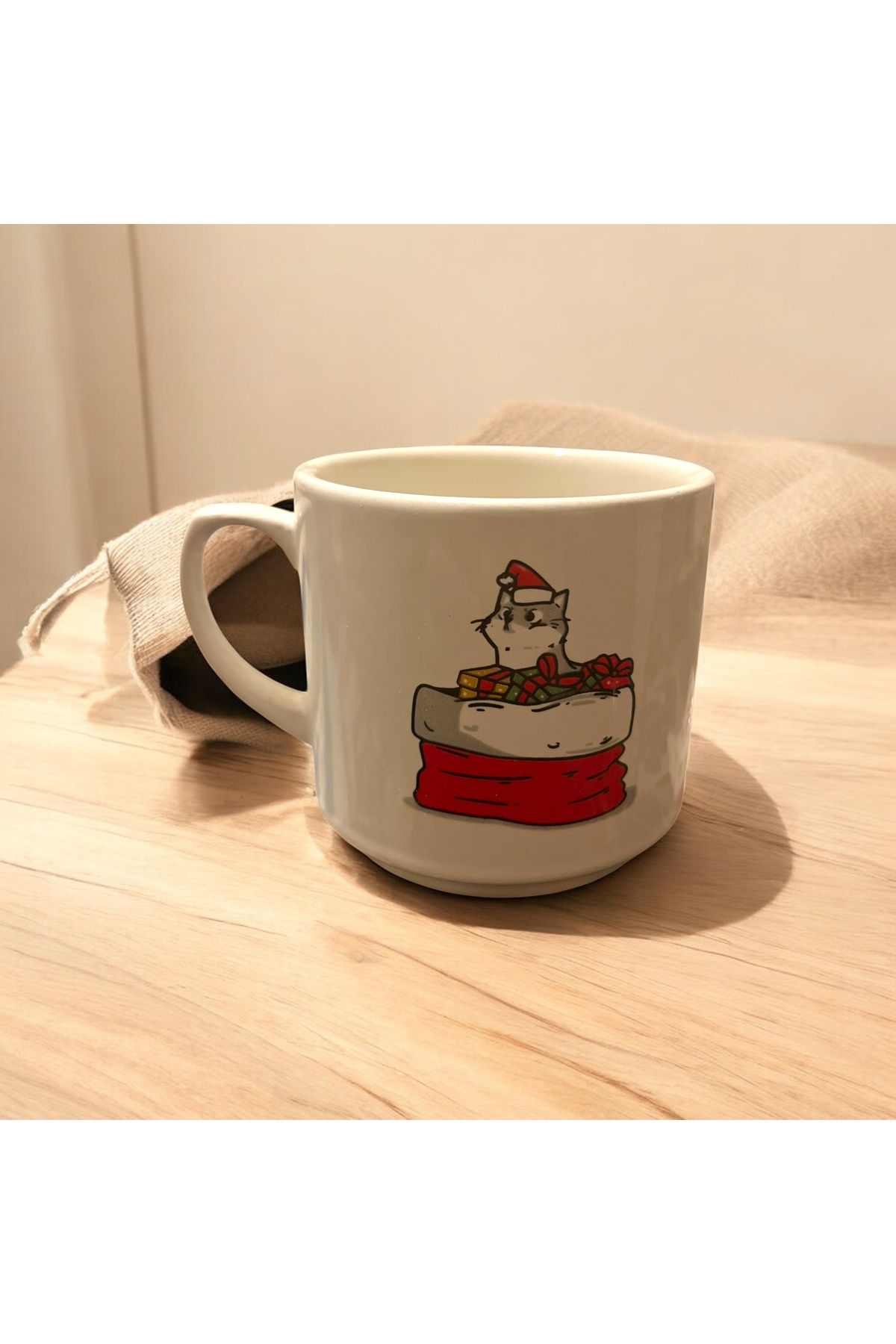 Giftorium Group Kedili Yılbaşı Konseptli Kupa Bardak Mug 200 Ml