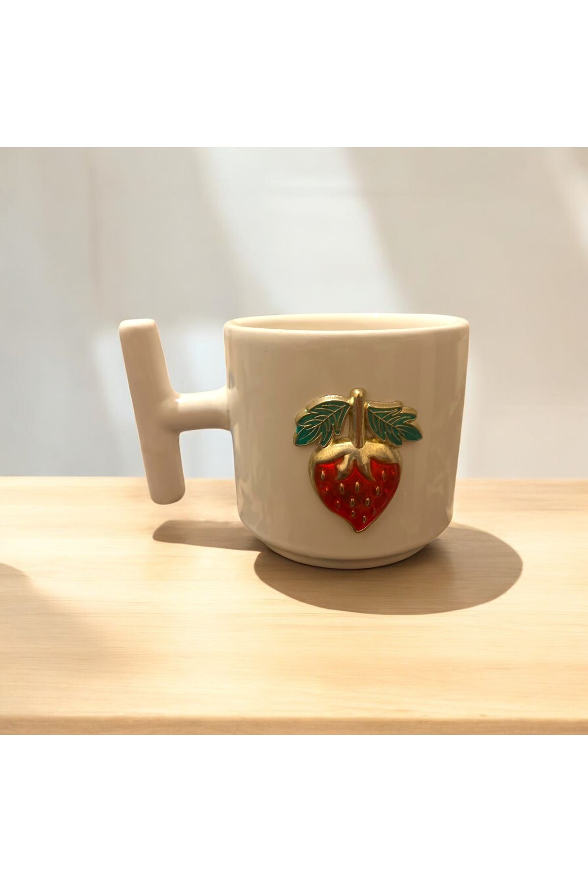 Giftorium Group Çilek Motifli Kupa Bardak Mug 200 Ml