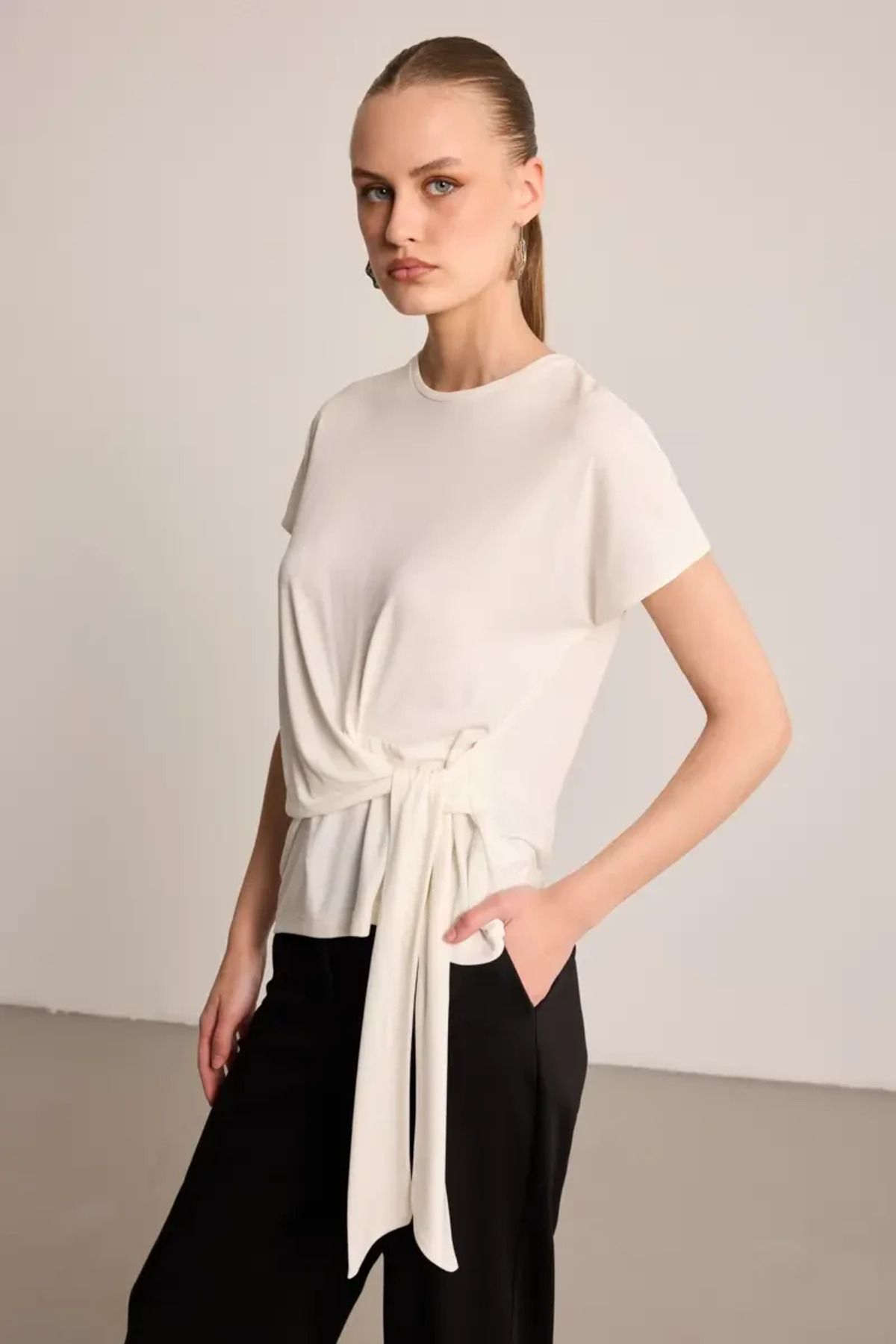 Gusto-Modal Blouse with Binding Detail - Ecru 4