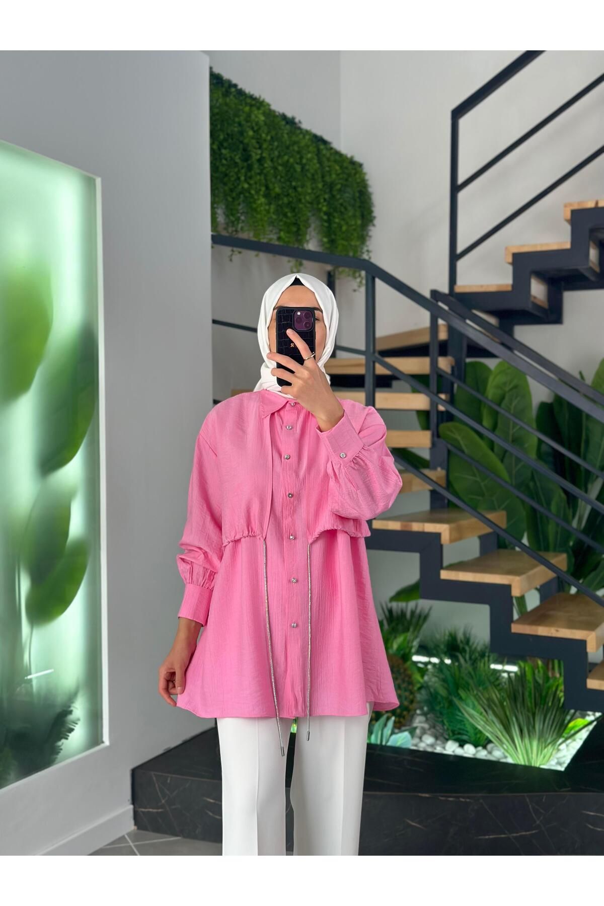BÜRDE Taş Zincirli Pembe Renk Kadın Gömlek
