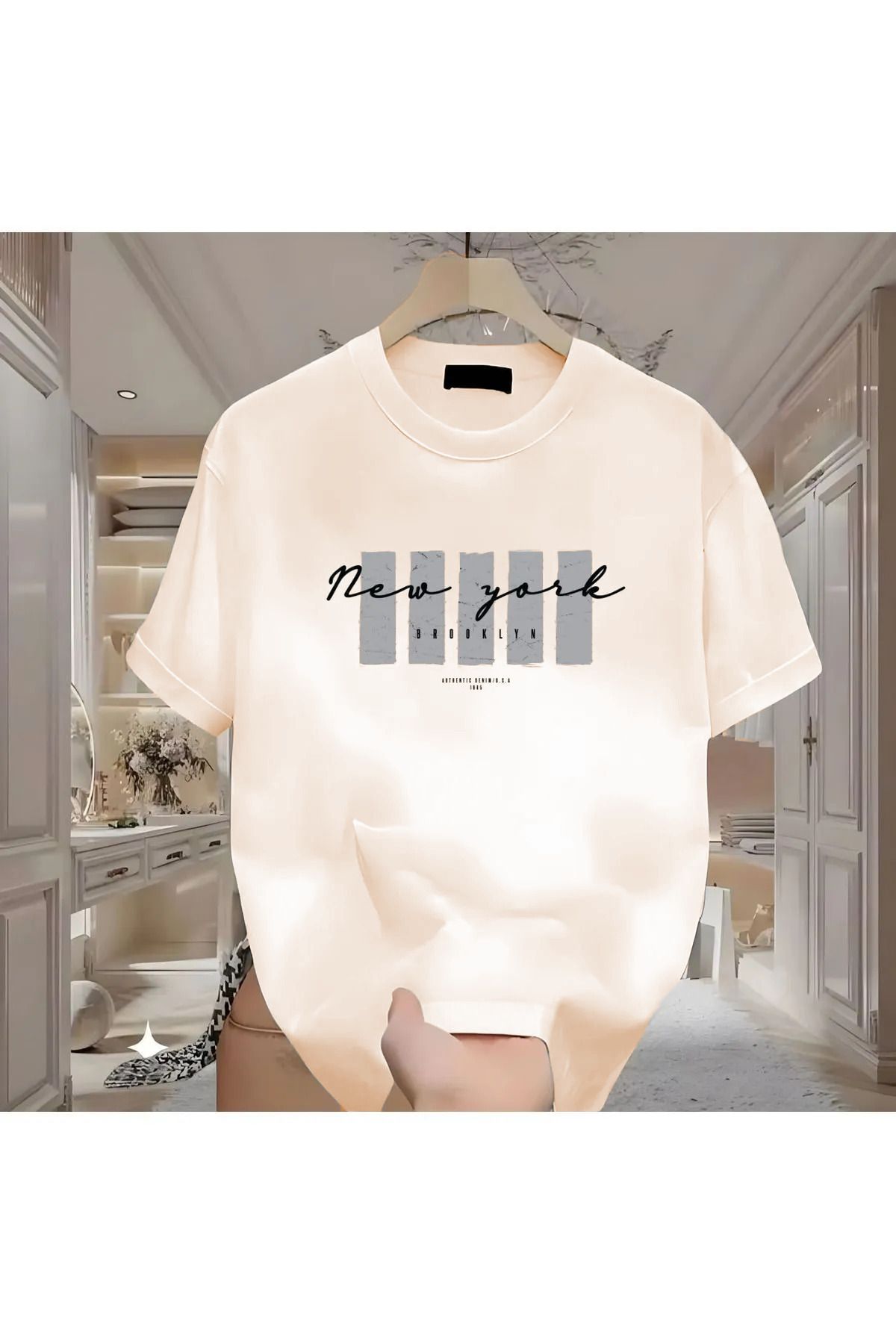 DESCARTES New York X Baskılı Beyaz Tshirt