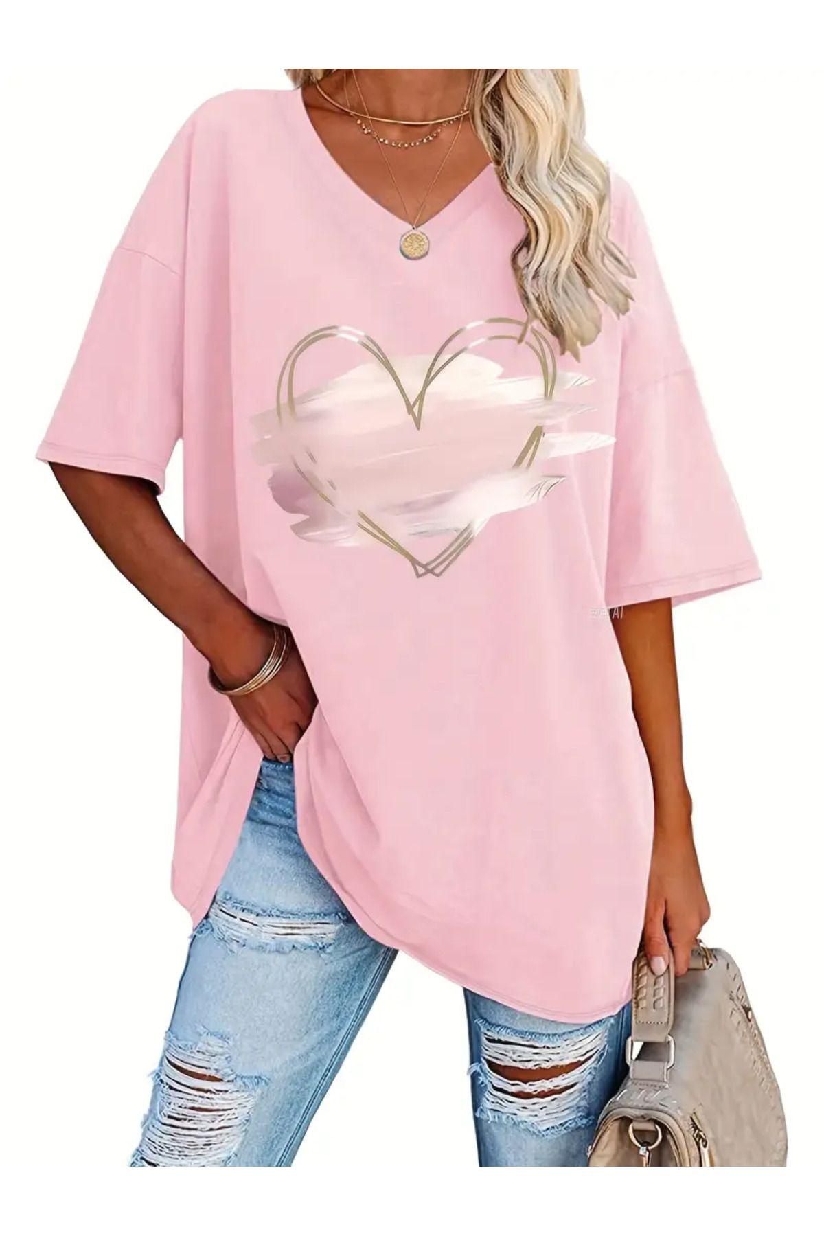 LAND MODA Büyük Beden Kadınların Kalp Grafikli Zarif V-Yaka T-Shirt'i - Yumuşak
