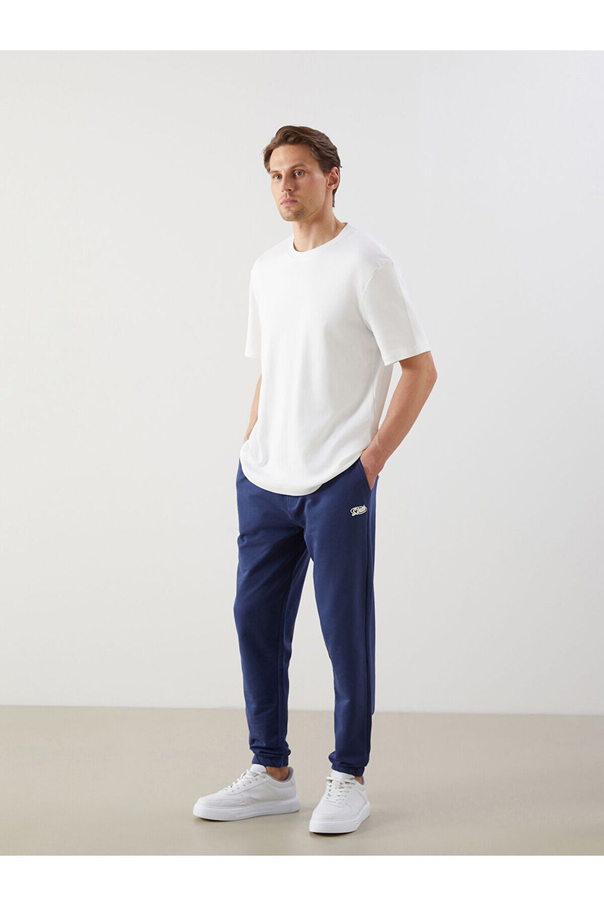 LC Waikiki Standart Kalıp Erkek Jogger Eşofman Altı