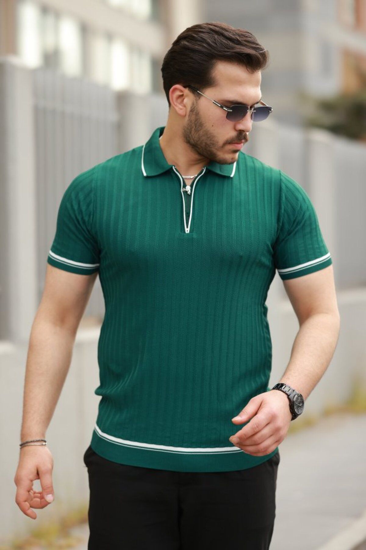 Kıvanç Moda Erkek Fermuarlı Yakalı Kısa Kollu T-shirt
