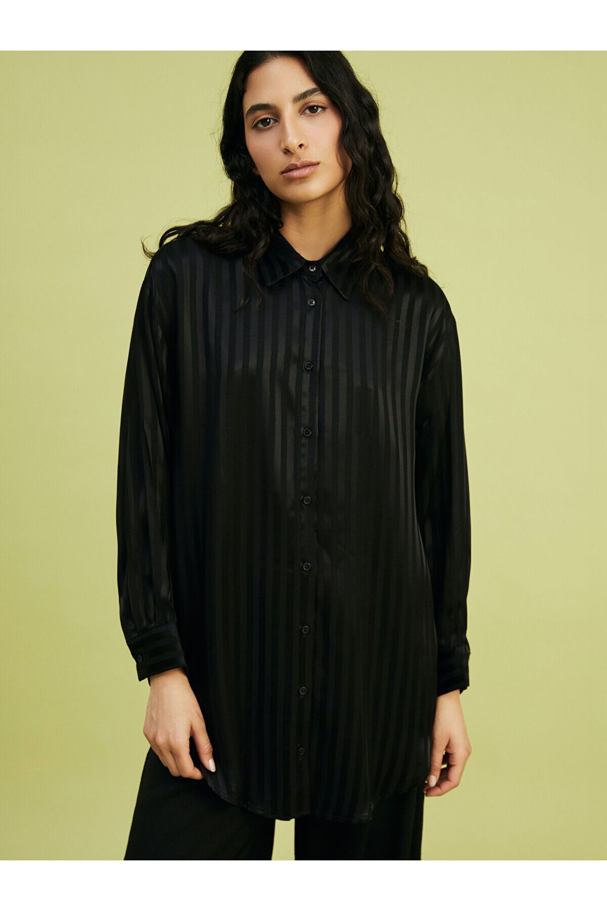 LC Waikiki Çizgili Oversize Saten Kadın Gömlek Tunik