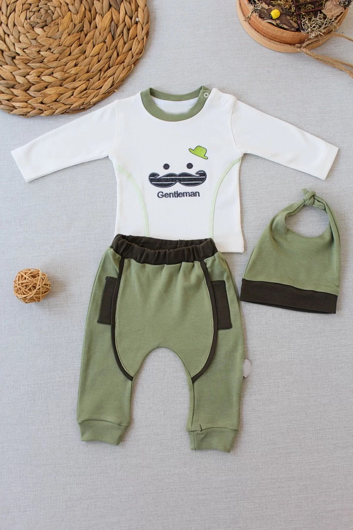 onlinebutik Gentleman Erkek Nakışlı Şapkalı Uzun Kollu Sweat 3lü Erkek Bebek Takımı Yeşil