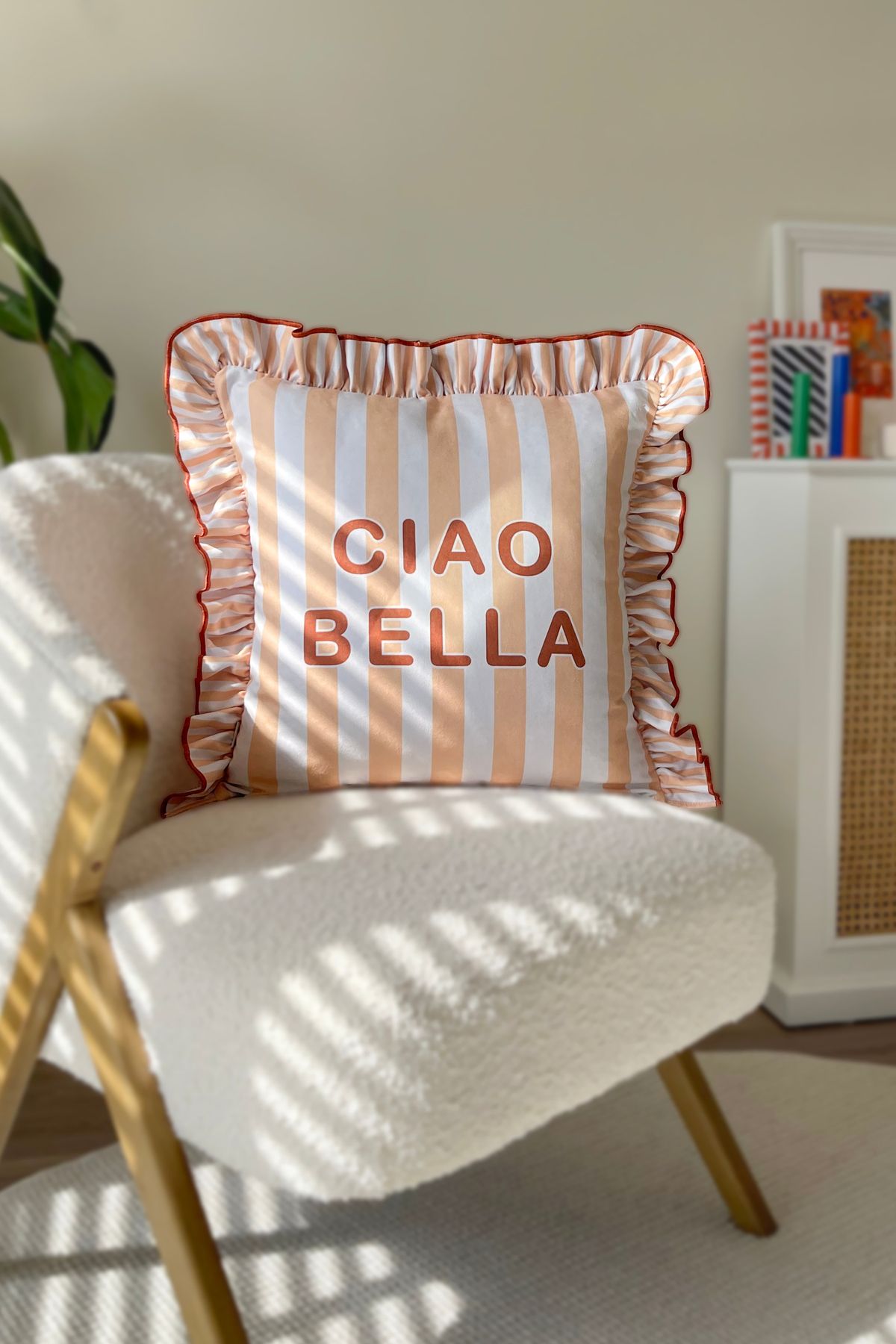 RİTMOHOME Ciao Bella Fırfırlı Vintage, Country, Iskandinav, Bohem 50x50 Dekoratif Yastık(İÇİ DOLGULU)