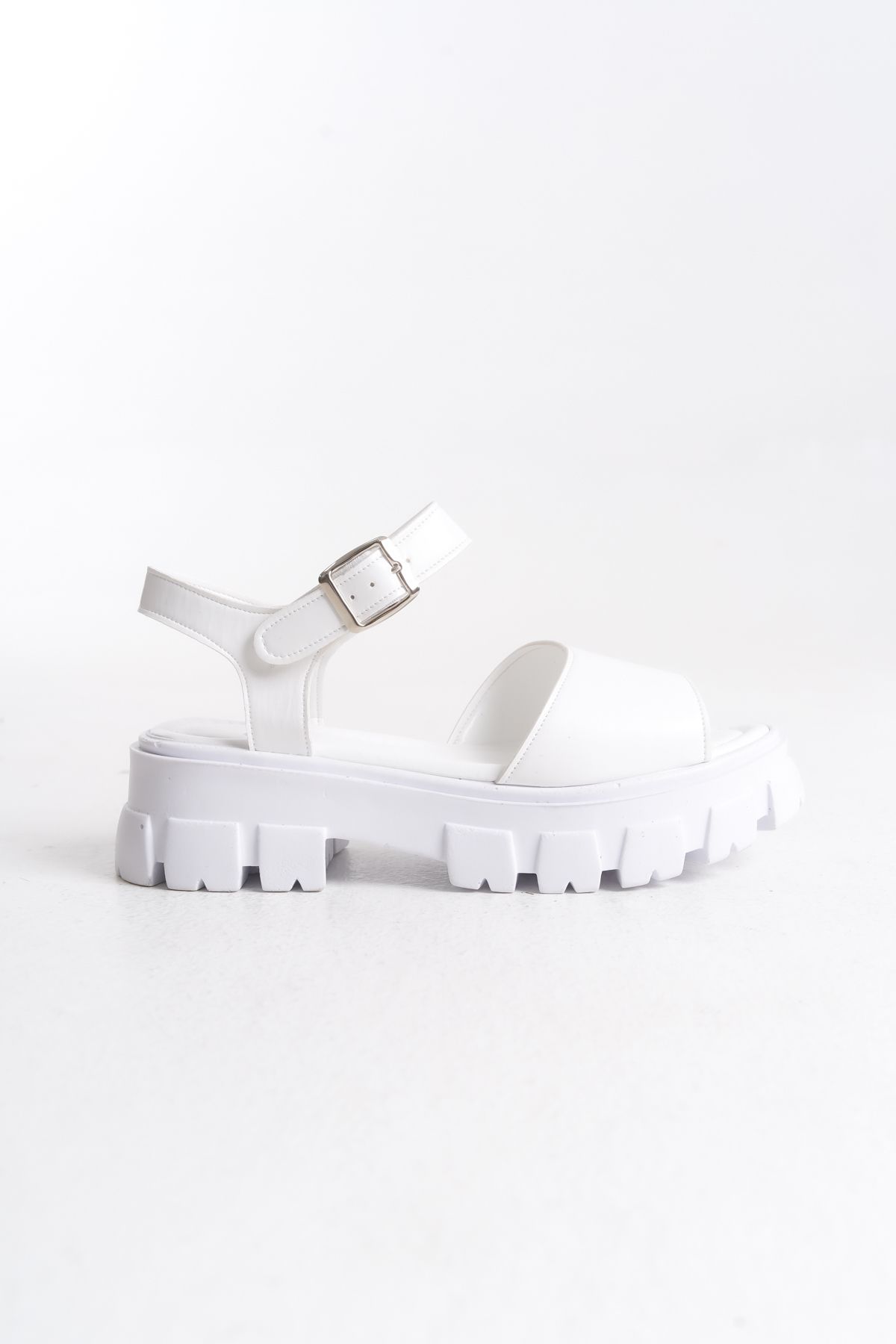 Pofi Shoes Bantlı Bilekten Bağlamalı Yüksek Taban Günlük Sandalet