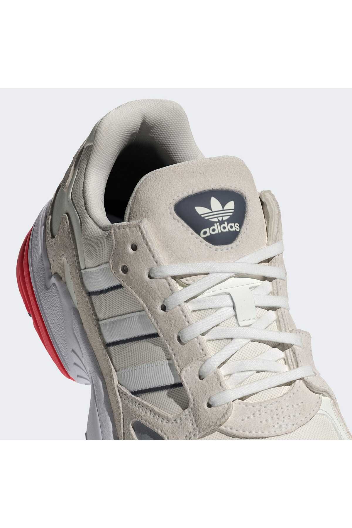 اسنیکر کرمی زنانه کفش ورزشی Falcon IE8208 اورجینال adidas