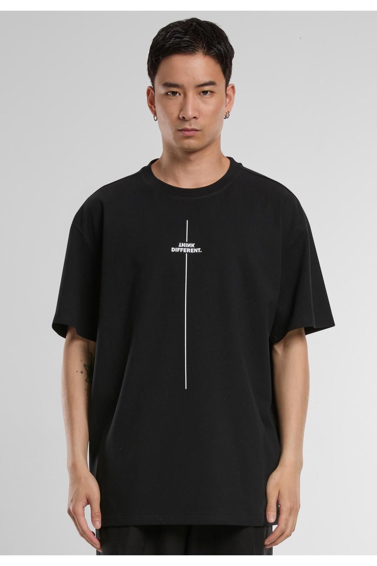 Merchcode-Herren Think Different Heavy Oversized Tee 5