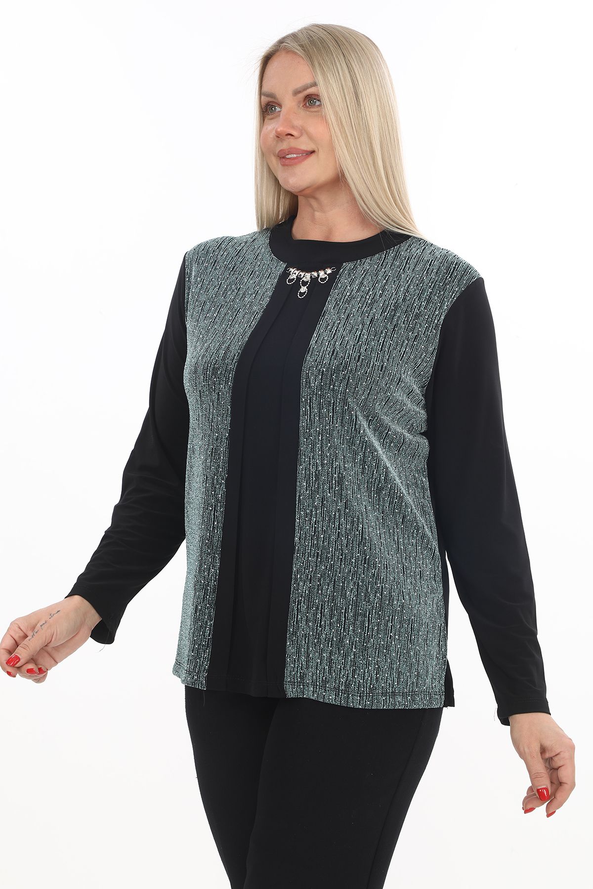 AfifeCOLLECTİON ANNE BLUZ İÇLİ DIŞLI GÖRÜNÜMLÜ ABİYELİK BLUZ