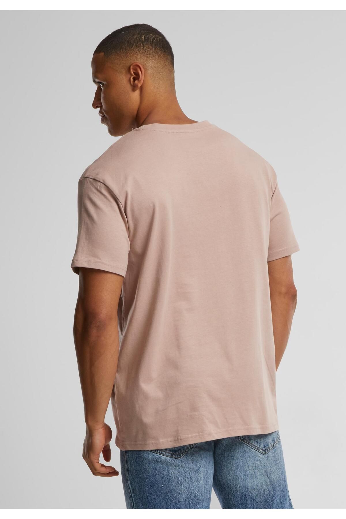 Merchcode-Herren Think Different Heavy Oversized Tee 4