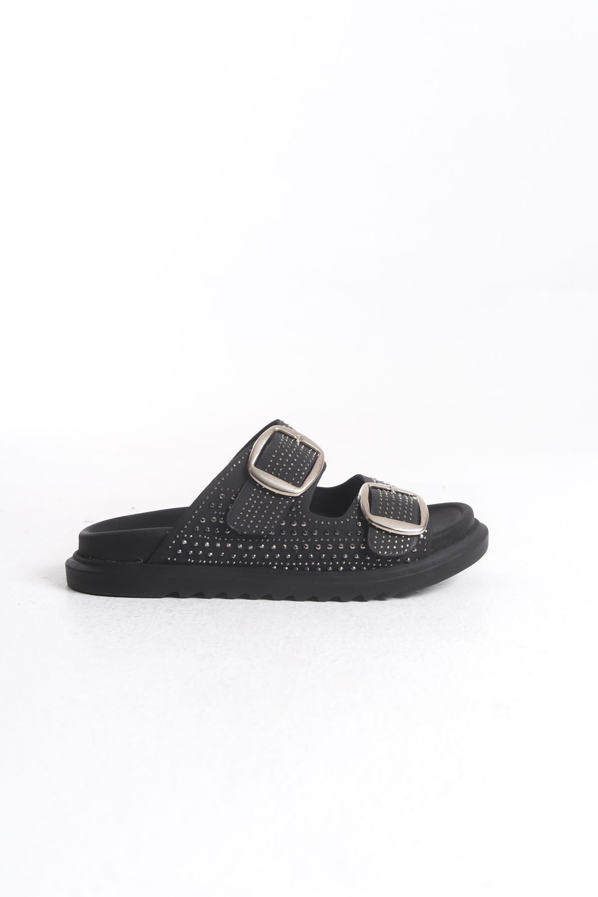 Pofi Shoes Taş Detaylı Alçak Taban Günlük Terlik