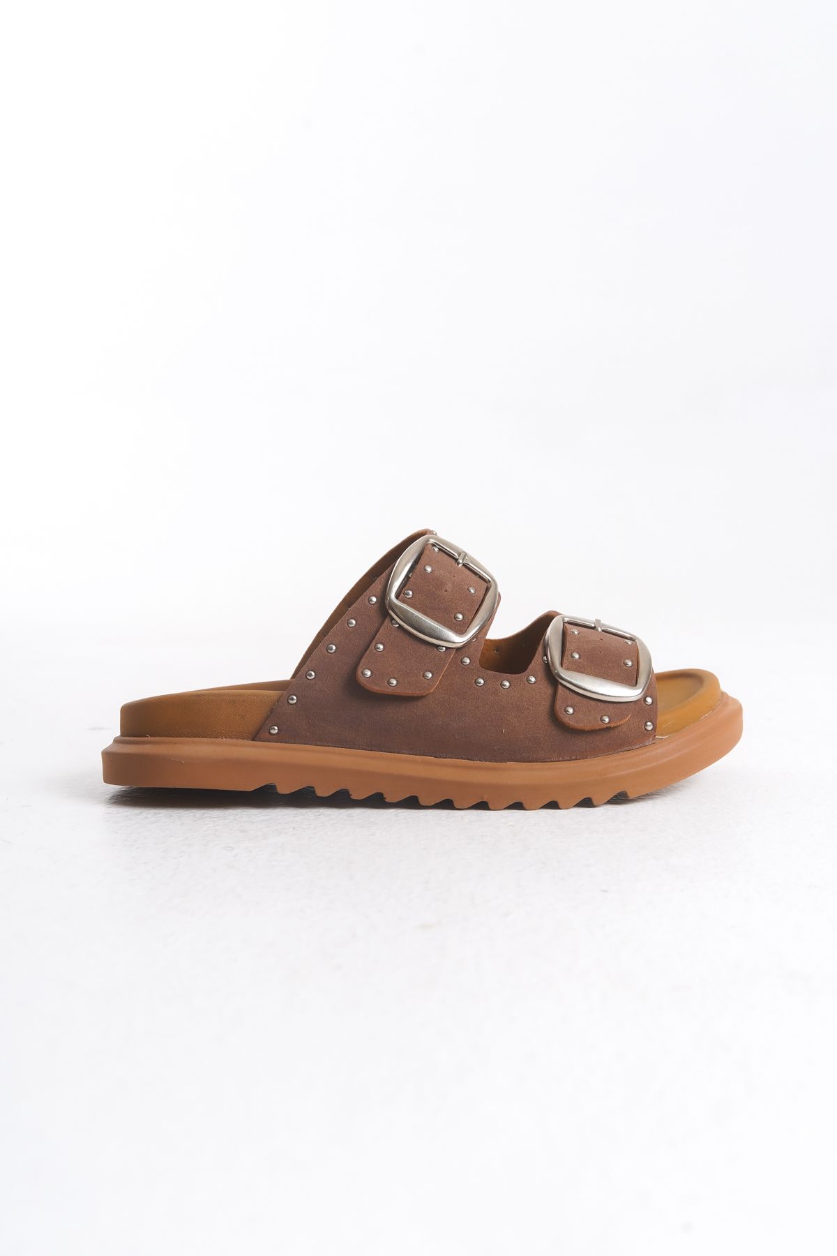 Pofi Shoes Zımba Detaylı Alçak Taban Günlük Terlik