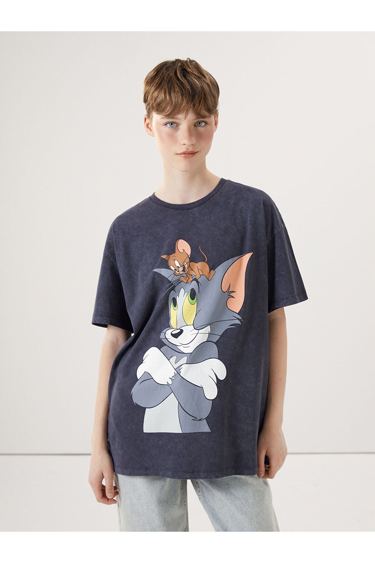 LC Waikiki Bisiklet Yaka Tom & Jerry Baskılı Kadın Tişört