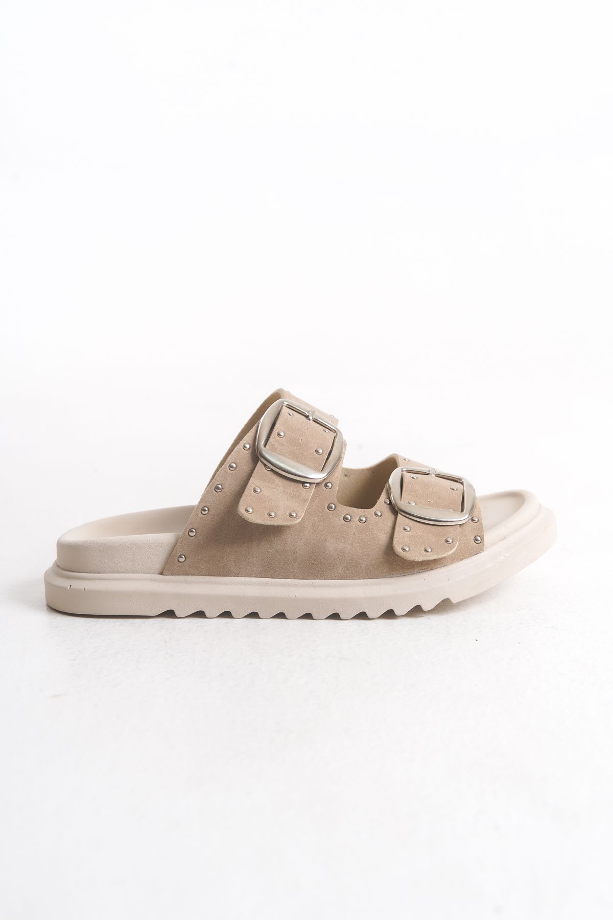 Pofi Shoes Zımba Detaylı Alçak Taban Günlük Terlik