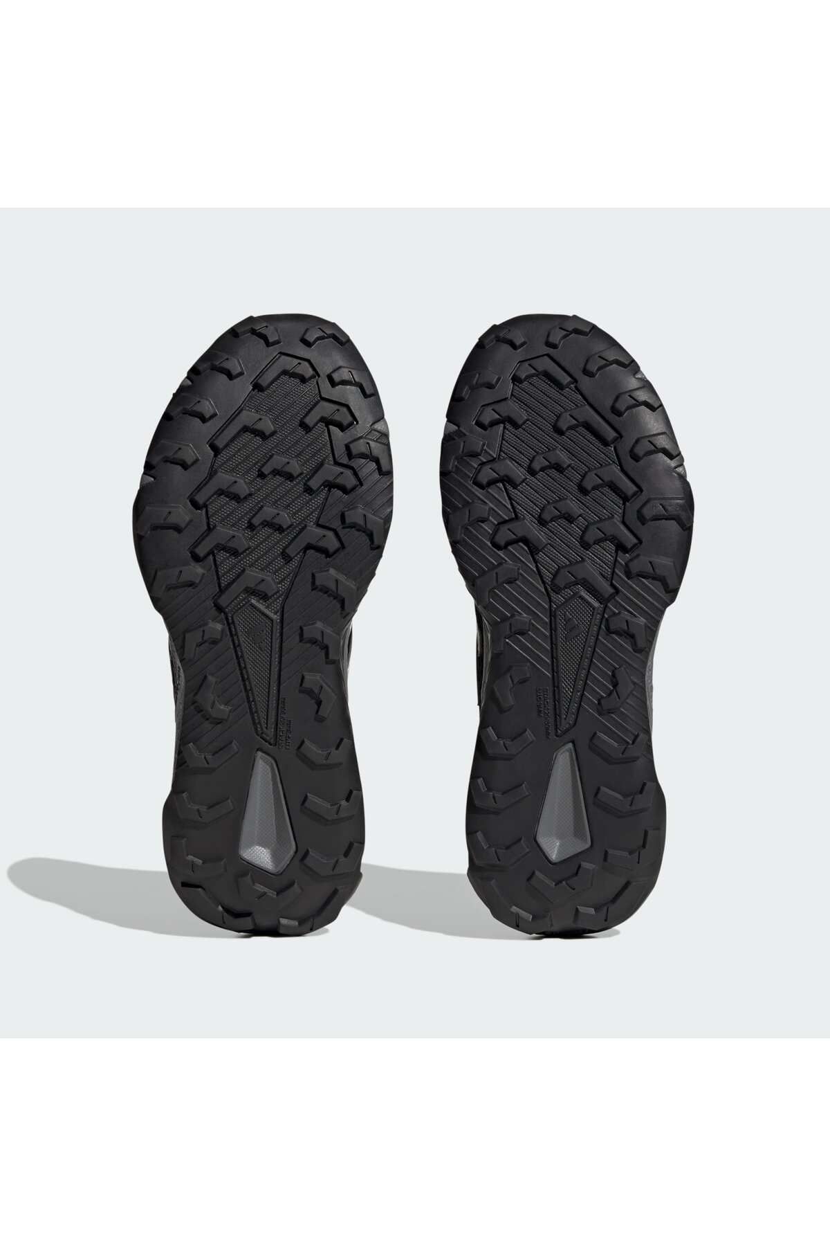 کفش های فضای باز مشکی زنانه Tracefinder Land رانینگ دختر IF0556 adidas
