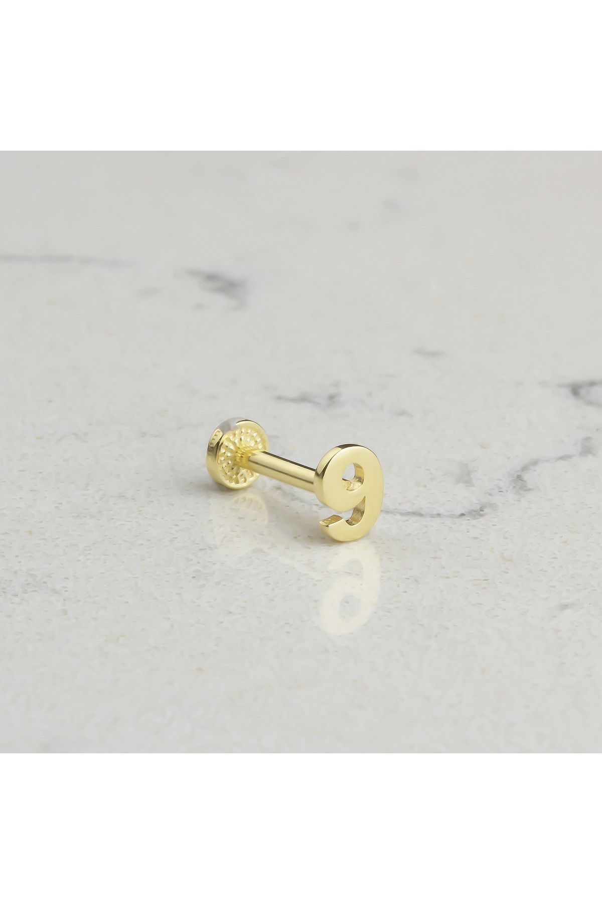 Glorria Altın 9 Rakam Tragus Piercing