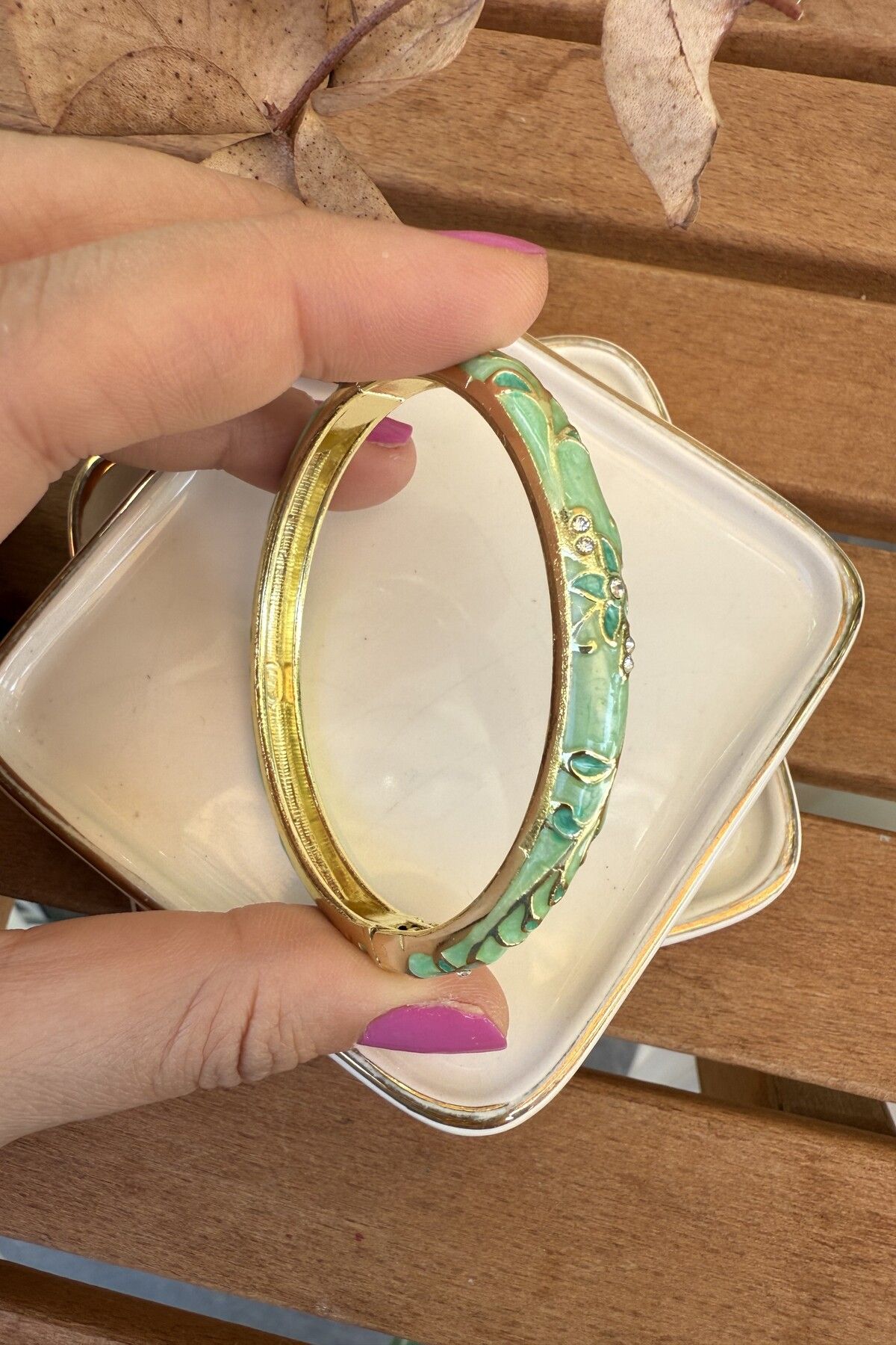 AURA ATELIER 14K Altın Kaplama İnce Mineli Açık Yeşil Bilezik 5.7cm