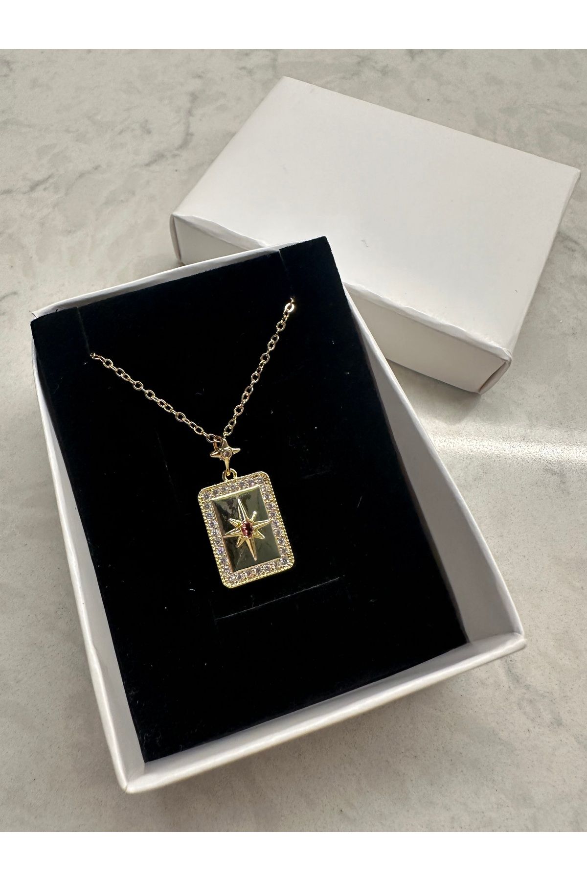 Shop west Kutup Yıldızı Gold Kolye
