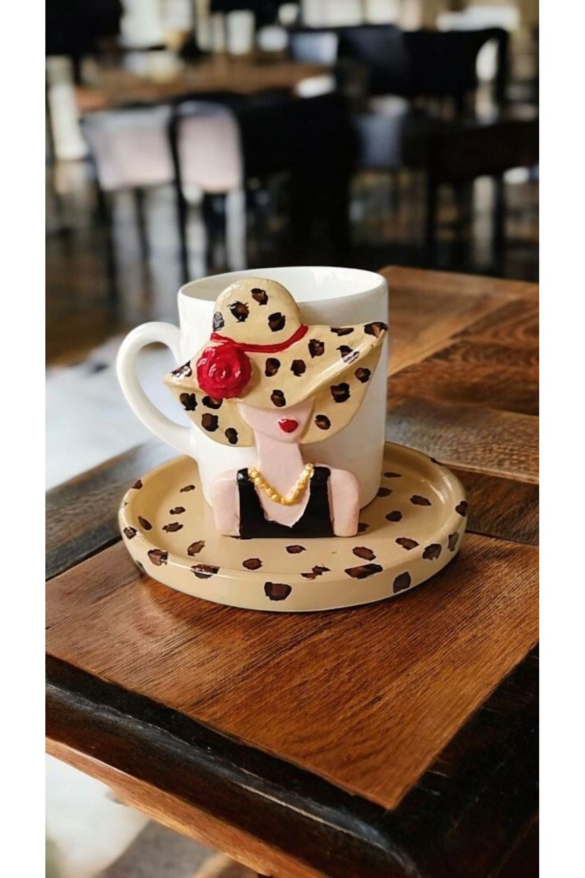 Home Leopar Desenli Şapkalı Kız Türk Kahvesi Fincanı (el yapımı)
