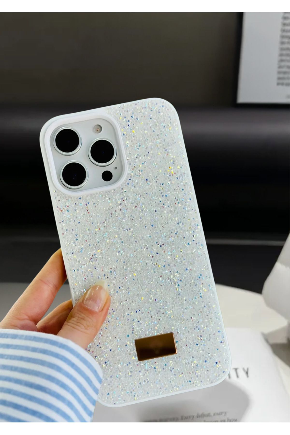 BCASE İphone 15 Pro Max Taşlı Kılıf Parlak Elmas Tasarım Lüx Silikon