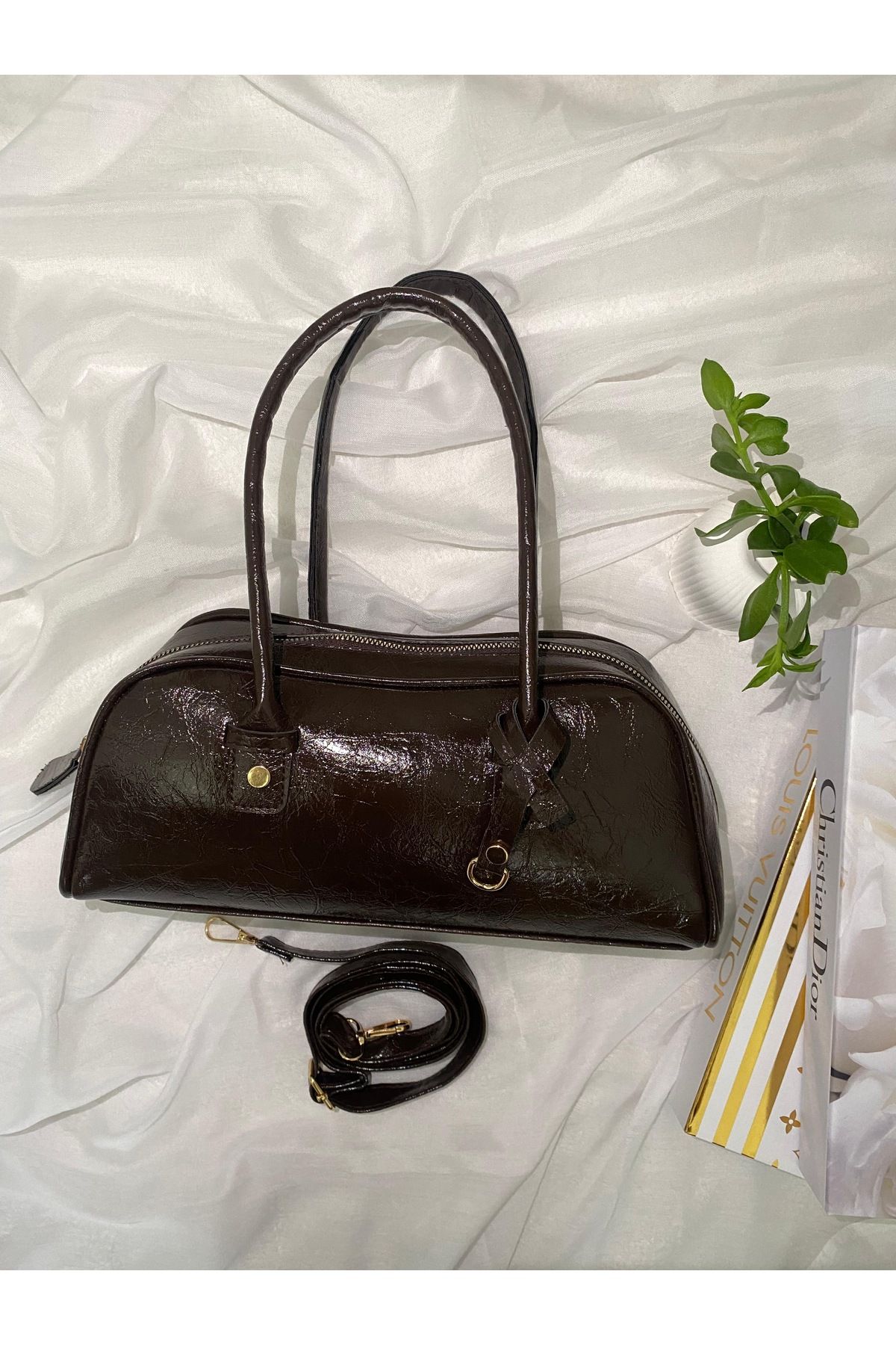 ADG BOWLİNG Bowling Bag — Bowling Bag (FIÇI ÇANTA) Olarak Geçiyor.; Askı Ipi Mevcut El Ve Omuz Çantası