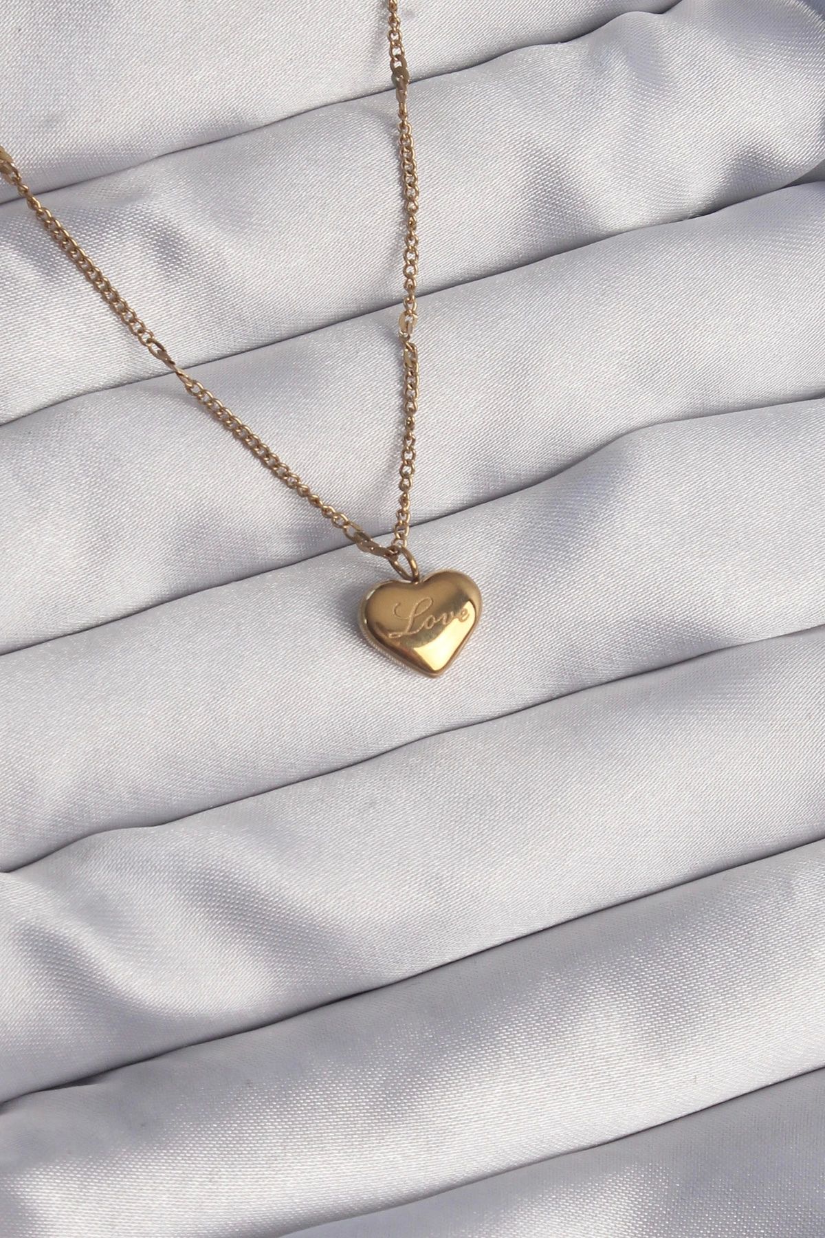 Clariss 316L Çelik Gold Renk Kalp Model Love Kolye