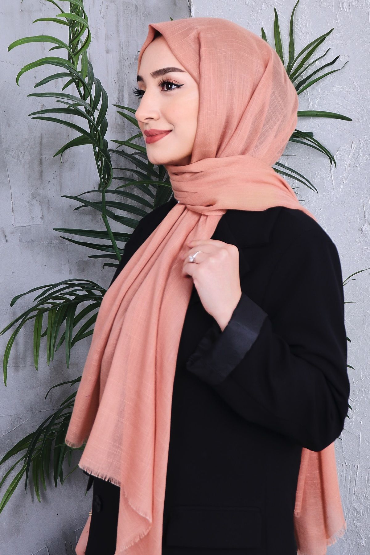 Golden Rose-Solid Color Flamed Shawl 3